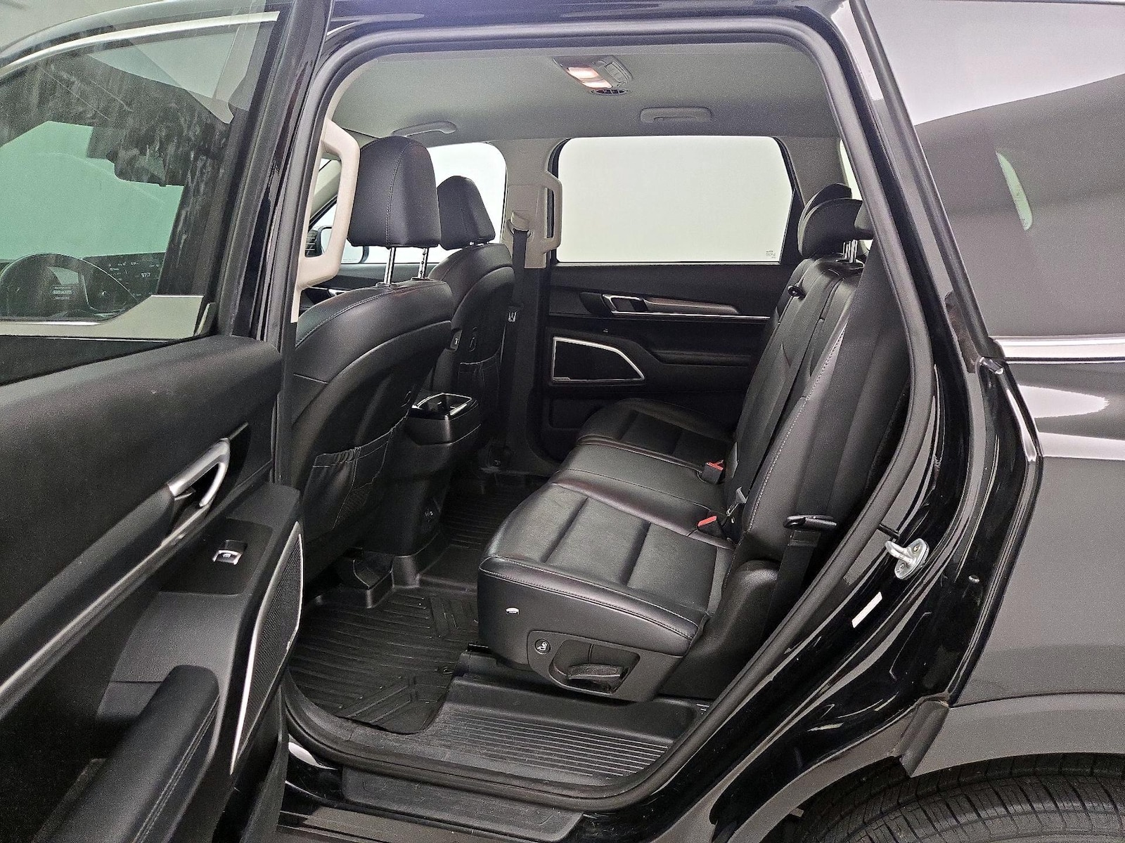 Rear Air Conditioning