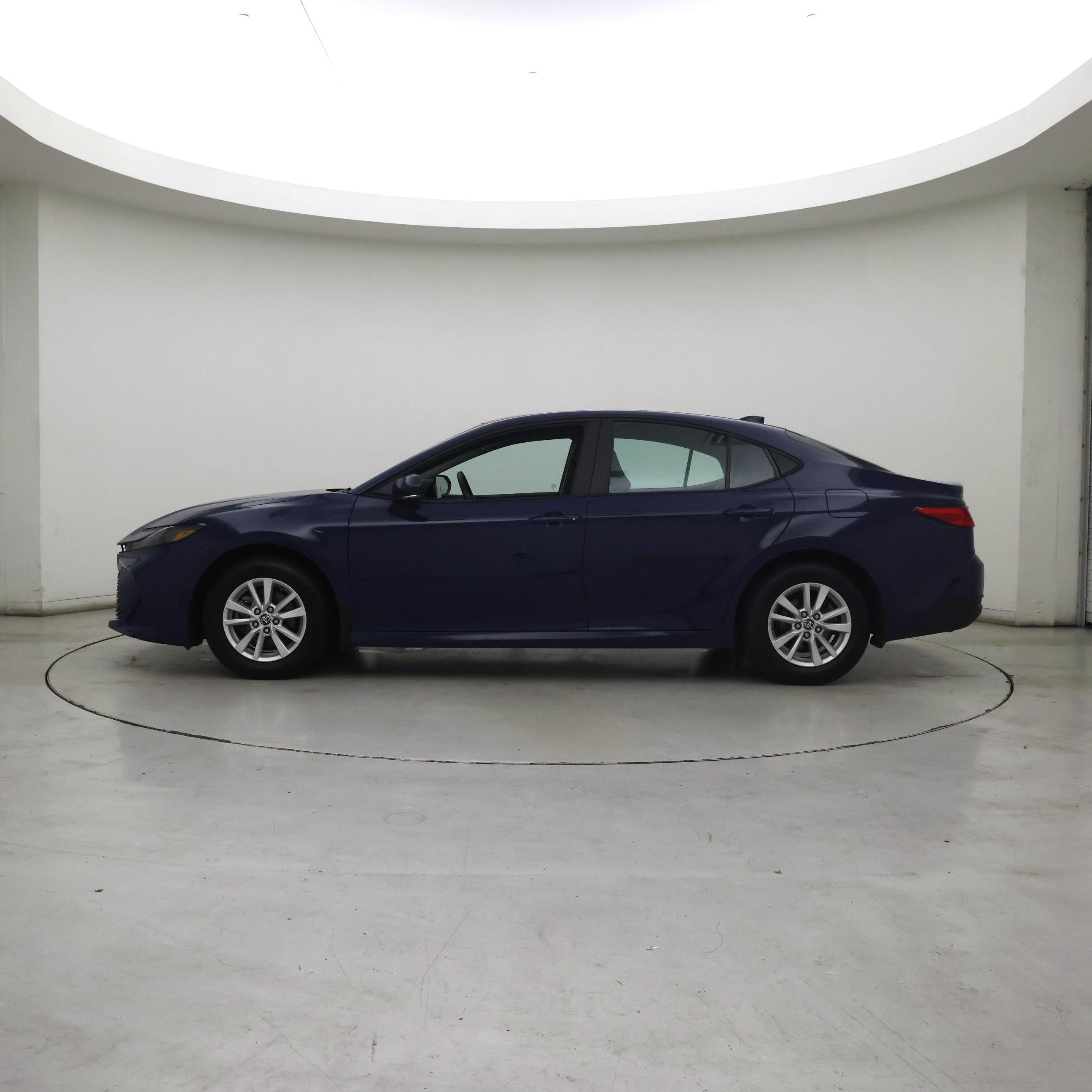 Thumbnail: 2026 Toyota Camry - 3