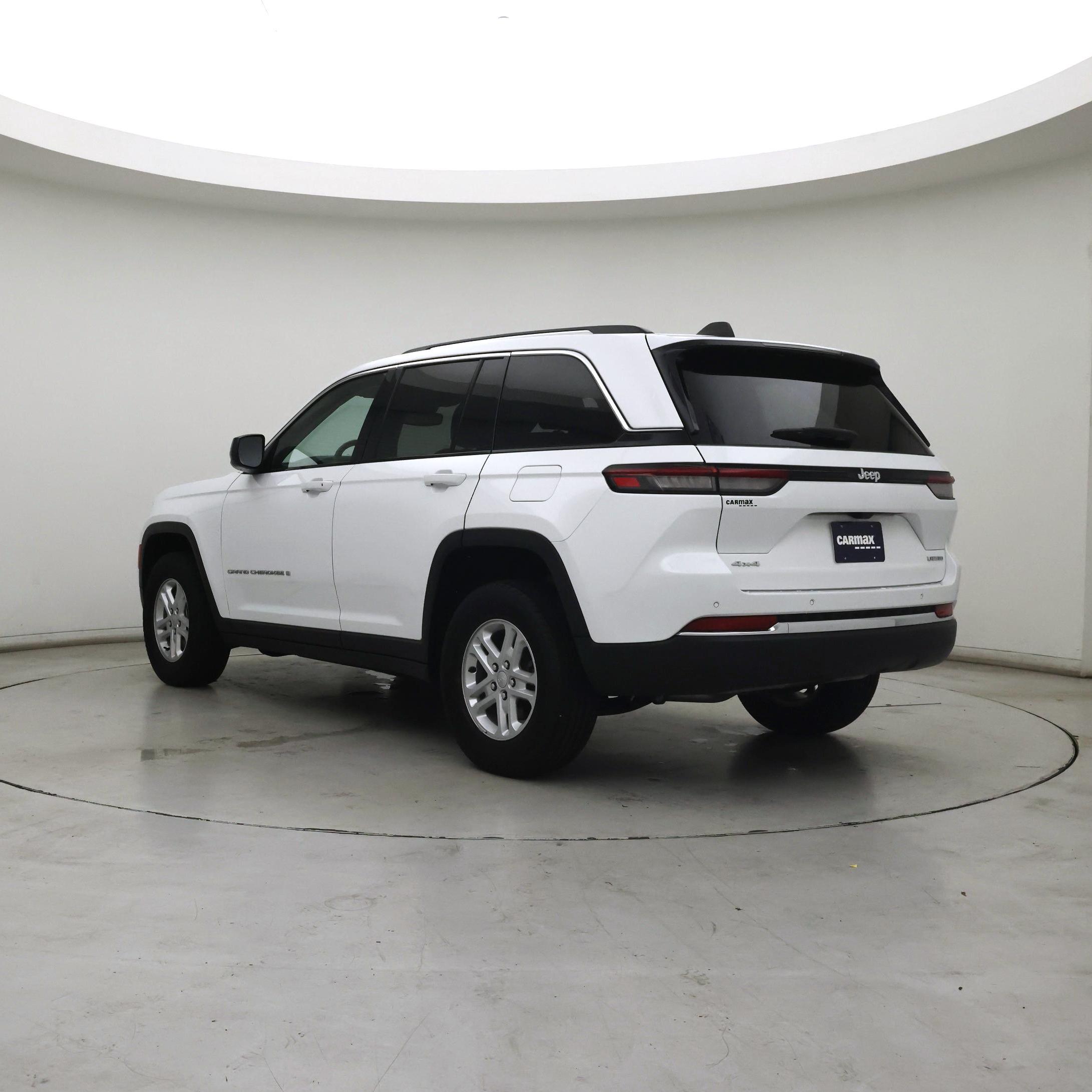 Thumbnail: 2023 Jeep Grand Cherokee - 2
