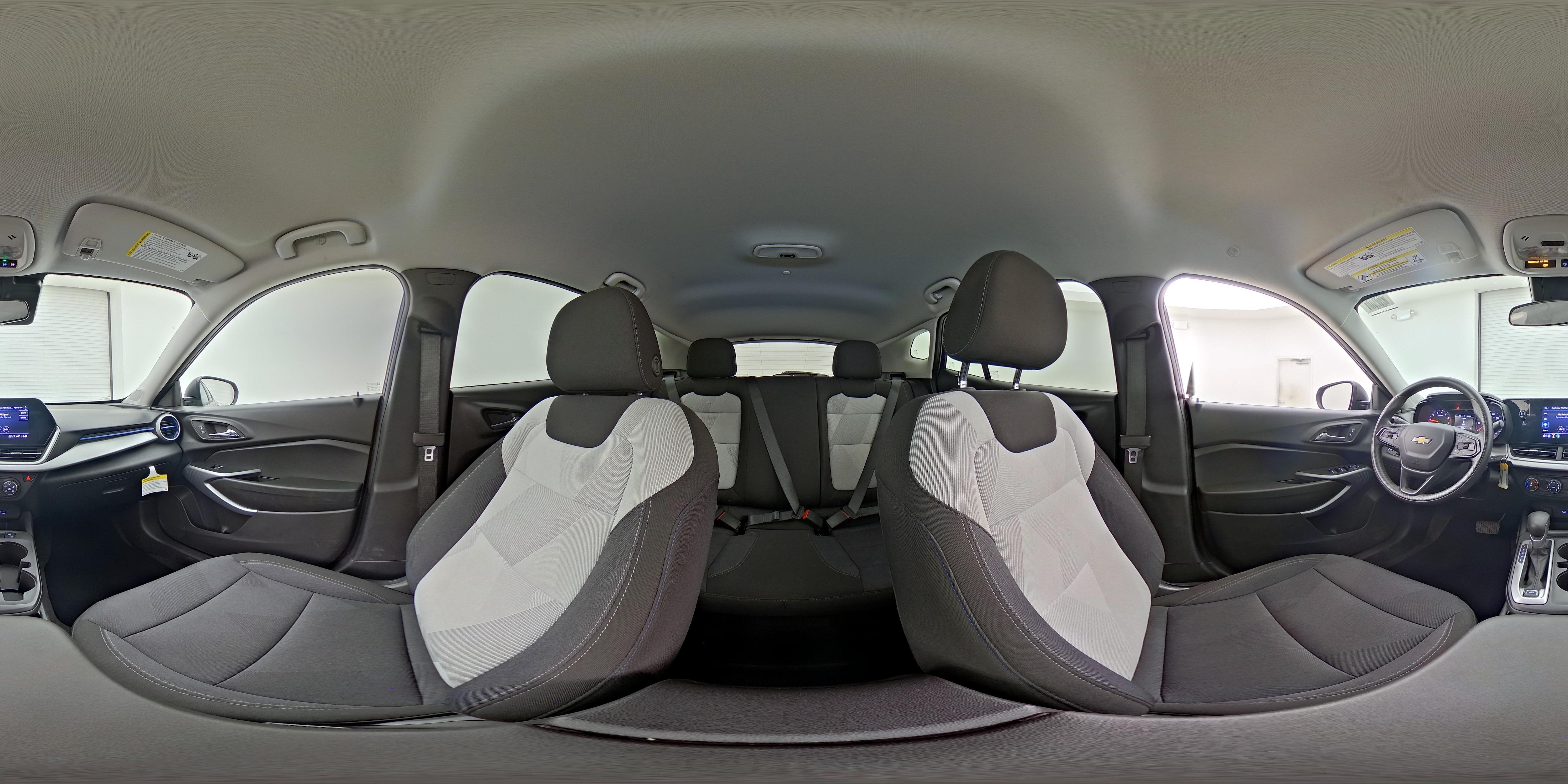 2024 Chevrolet Trax LS - Photo 24