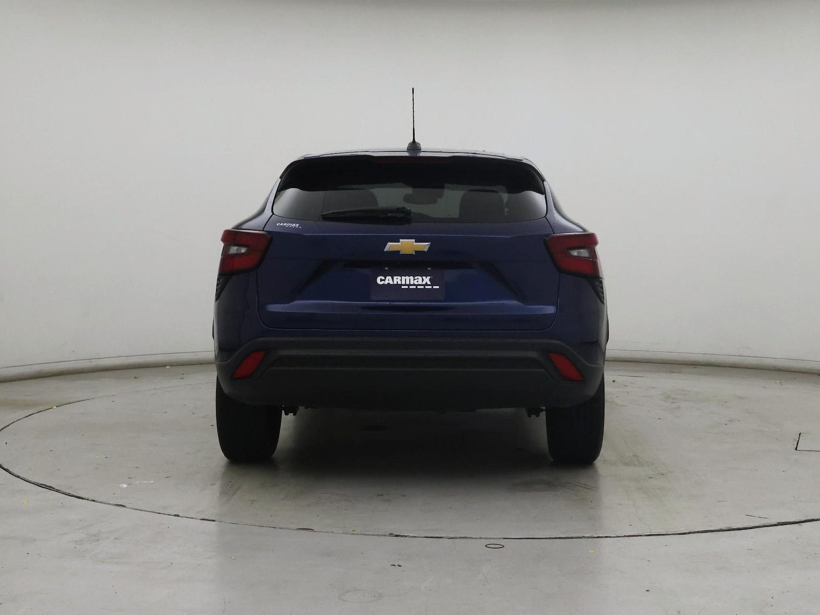 2024 Chevrolet Trax LS - Photo 7
