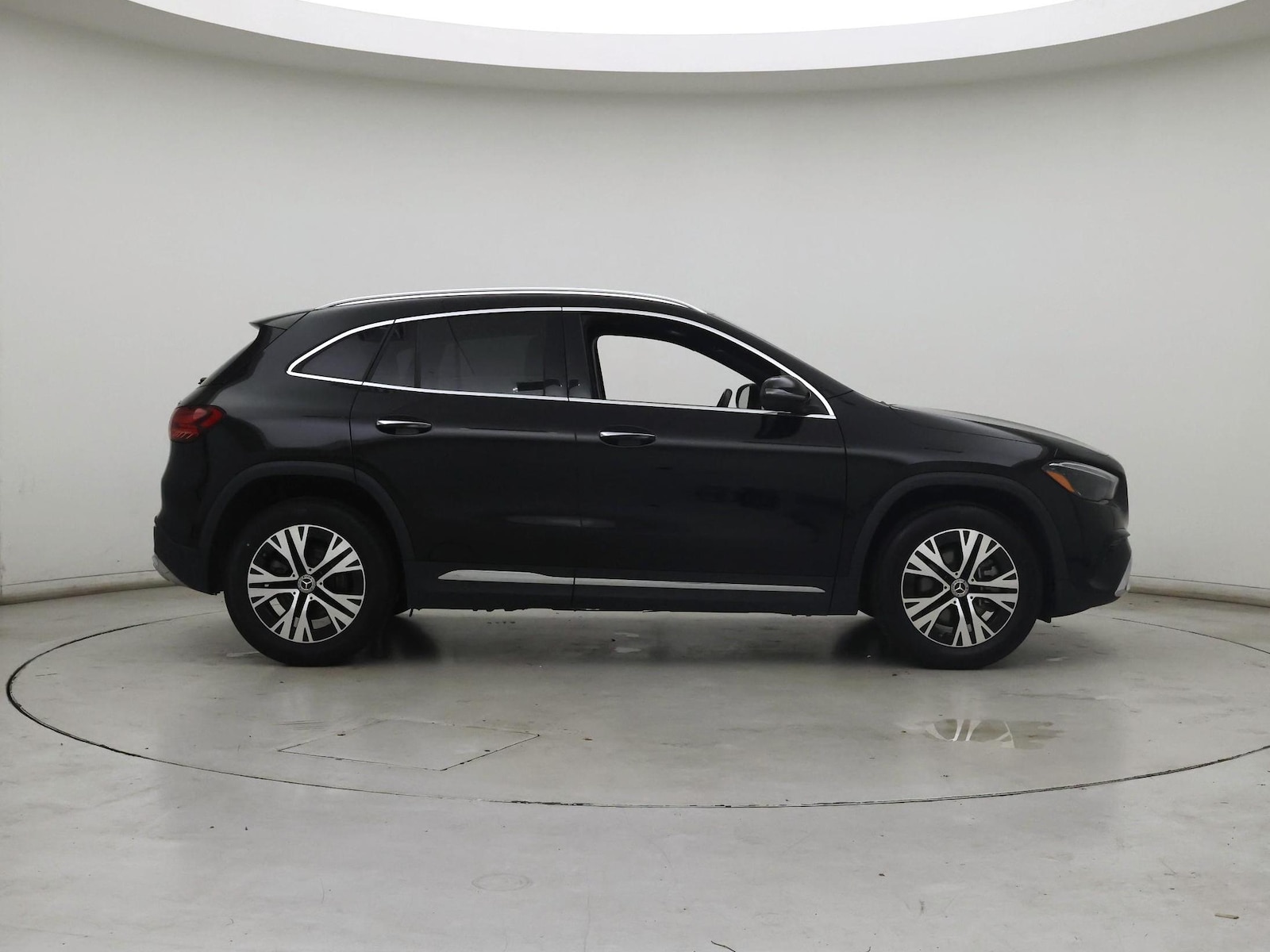 2025 Mercedes-Benz GLA GLA250 - Photo 8
