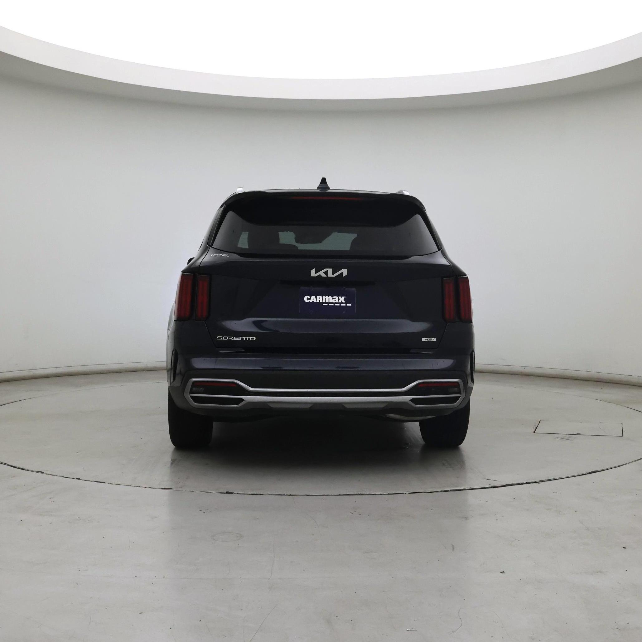 Thumbnail: 2023 Kia Sorento - 6