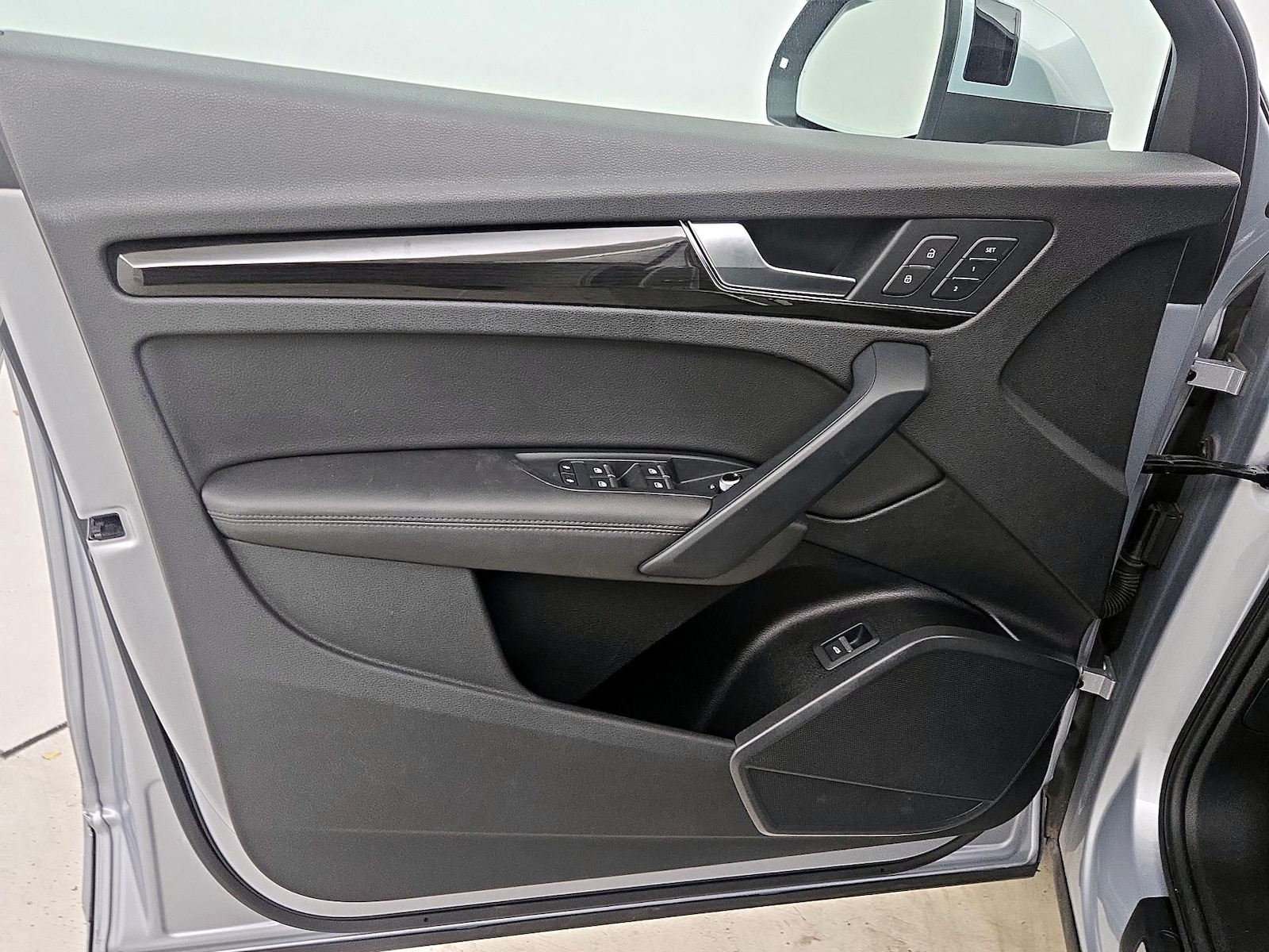 2020 Audi Q5 Premium Plus - Photo 13