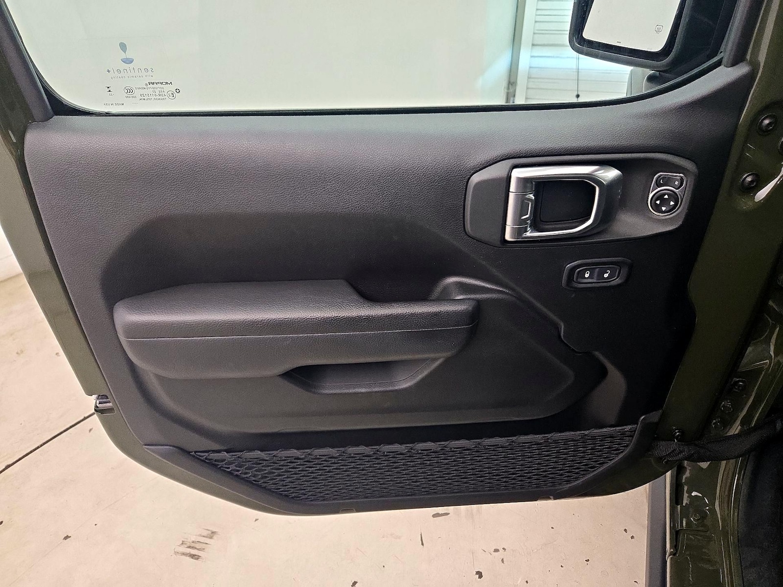 2024 Jeep Wrangler 4xe Willys 4XE - Photo 13