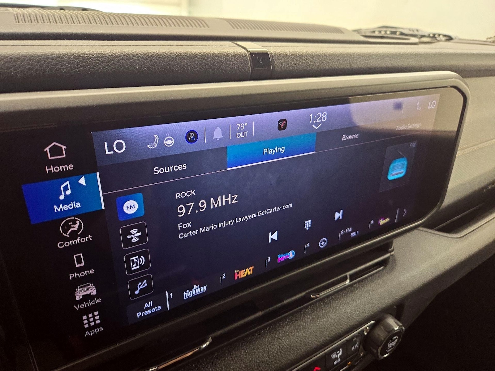 2024 Jeep Wrangler 4xe Willys 4XE - Photo 16