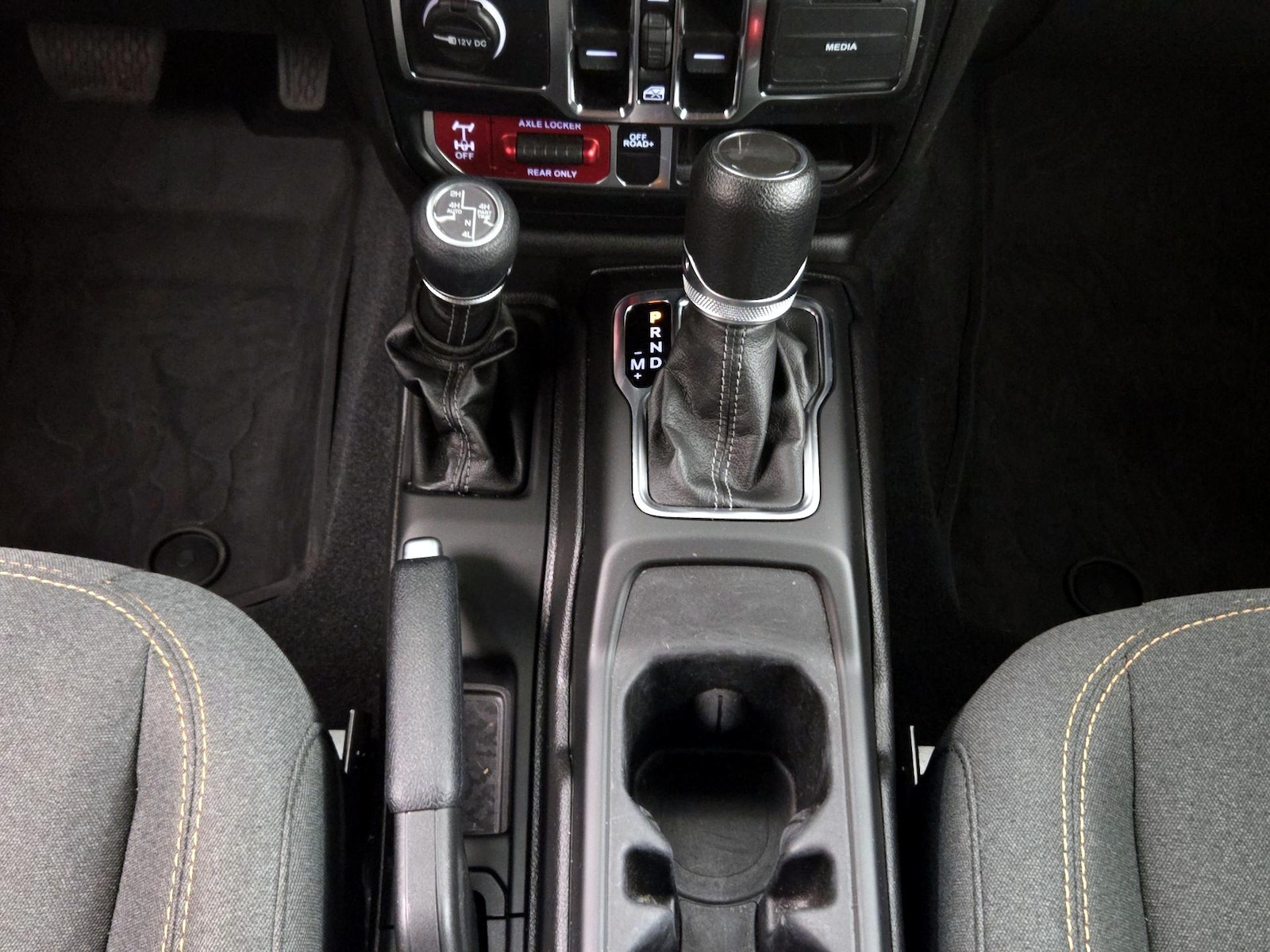 2024 Jeep Wrangler 4xe Willys 4XE - Photo 18