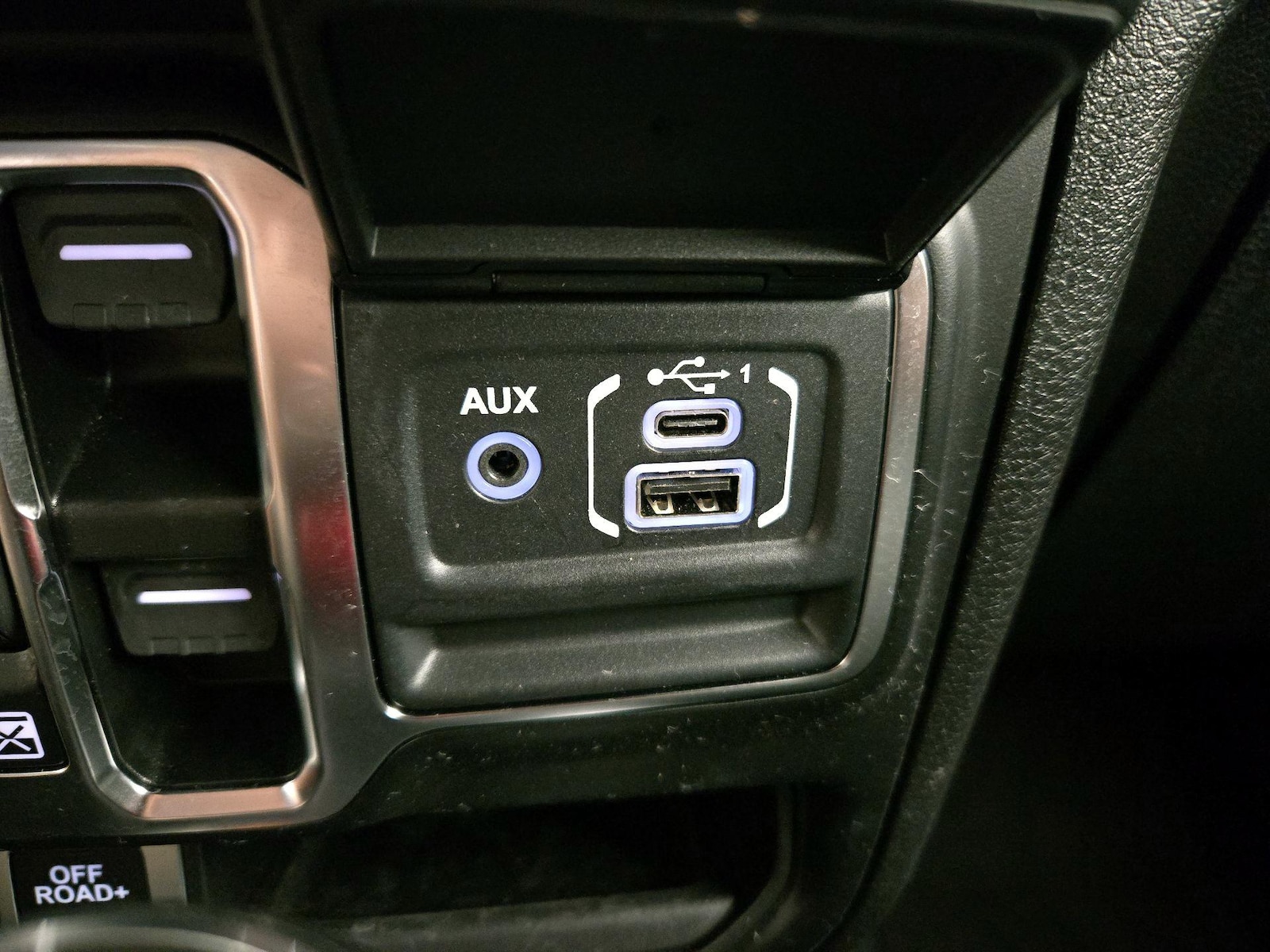2024 Jeep Wrangler 4xe Willys 4XE - Photo 19