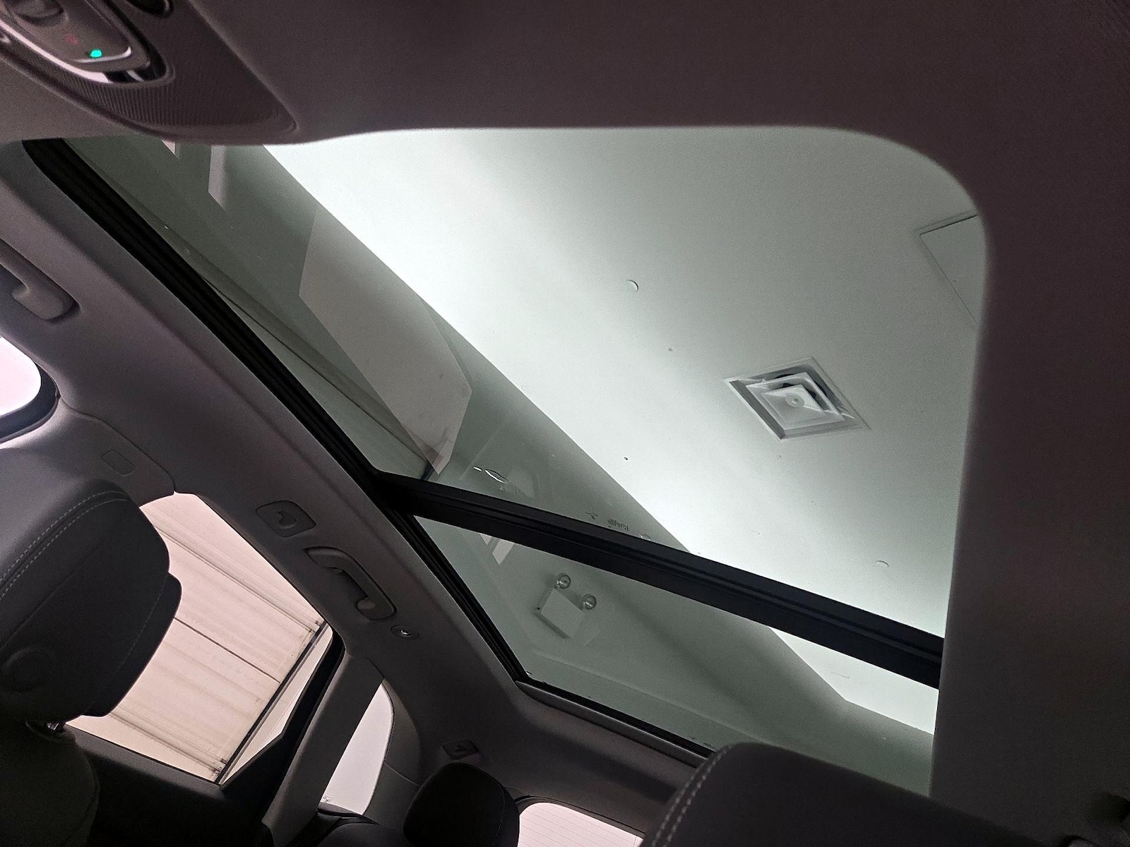 Panoramic Sunroof