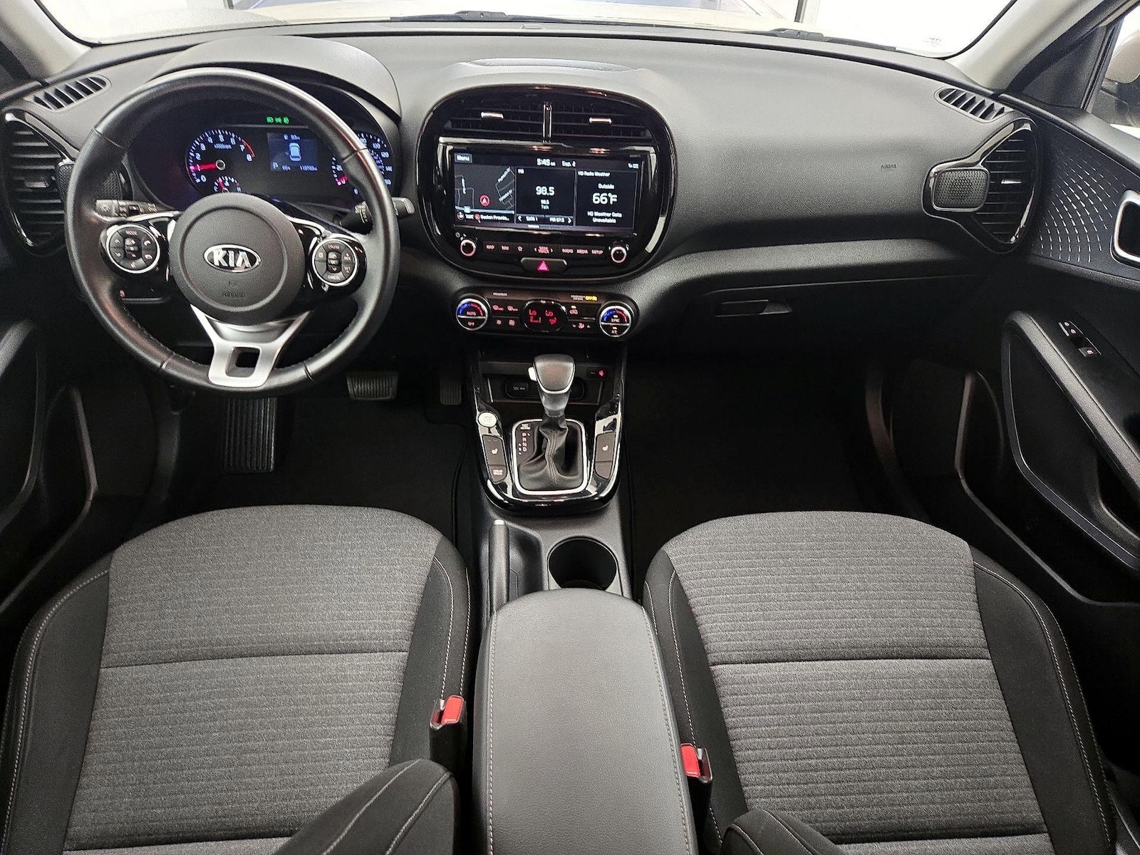 Apple CarPlay® & Android Auto™