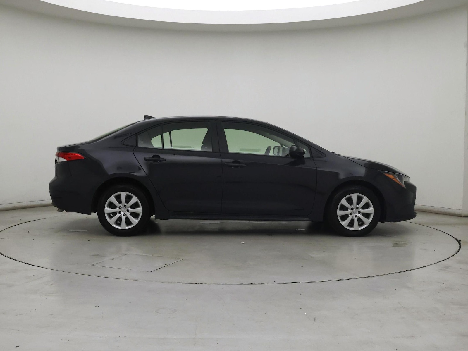 2024 Toyota Corolla LE - Photo 8