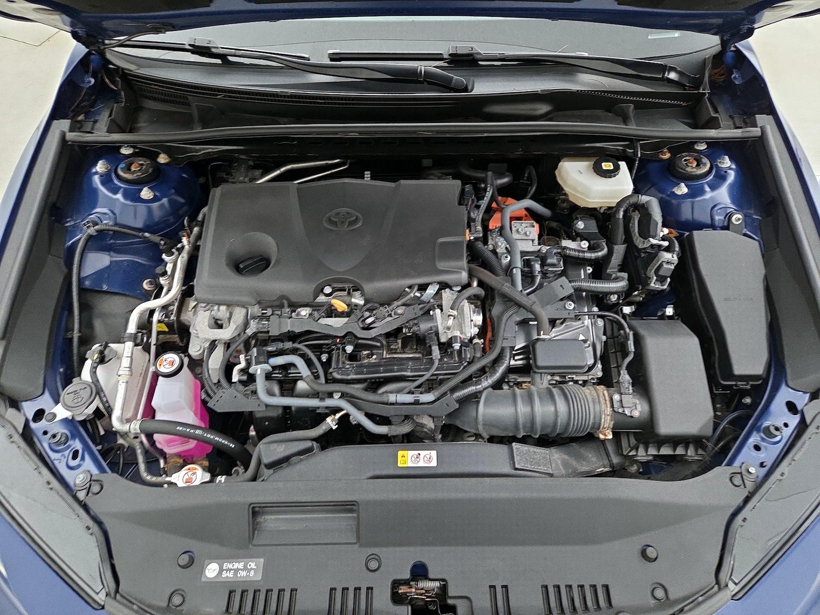 2025 Toyota Camry SE - Photo 23
