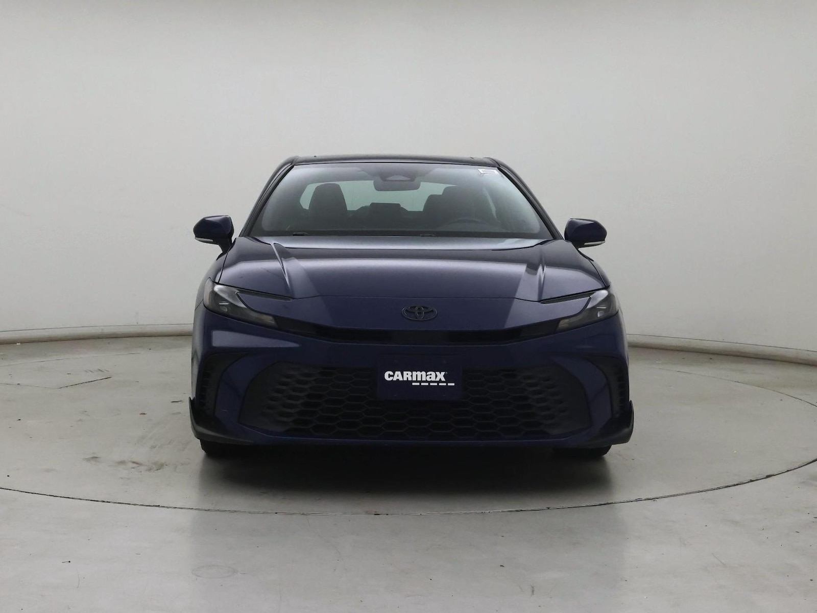 2025 Toyota Camry SE - Photo 6