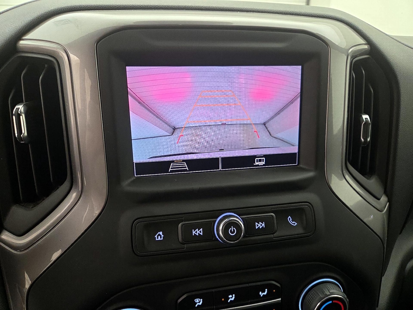 2024 Chevrolet Silverado 1500 Custom - Photo 15