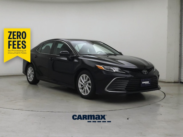Black 2022 Toyota Camry Sedan Front-Wheel Drive Automatic