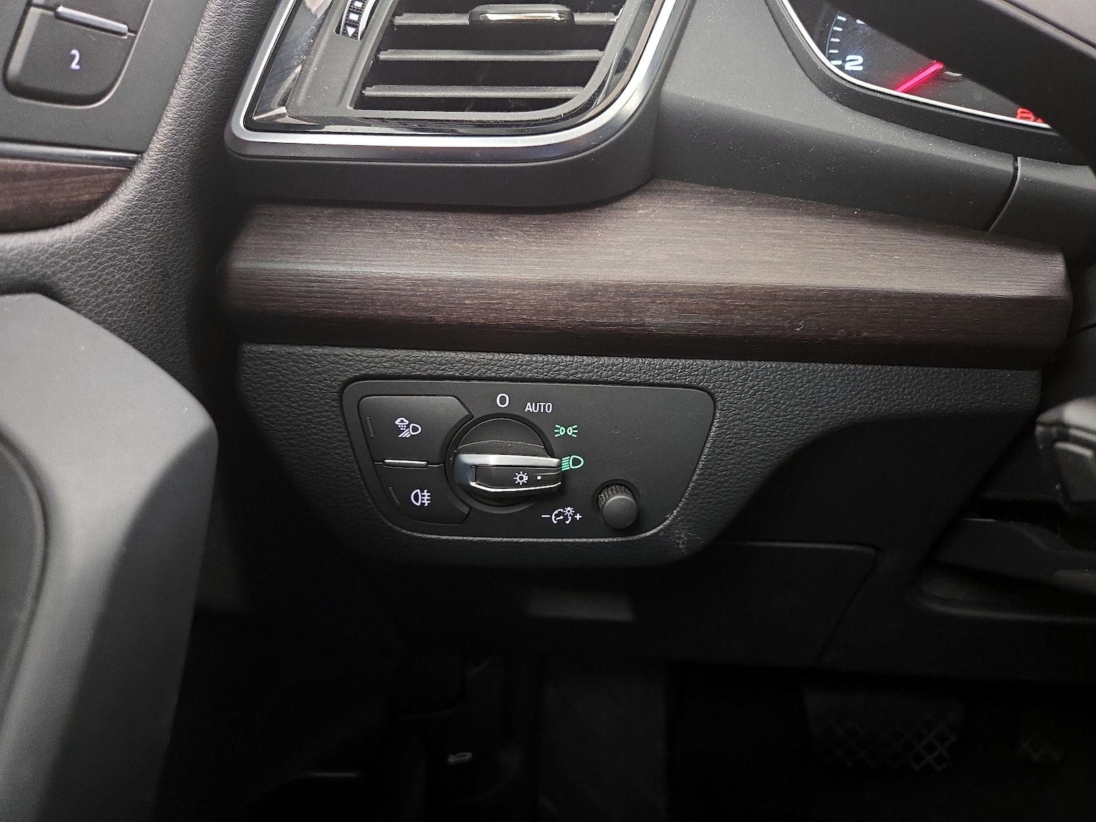 2023 Audi Q5 Premium - Photo 14
