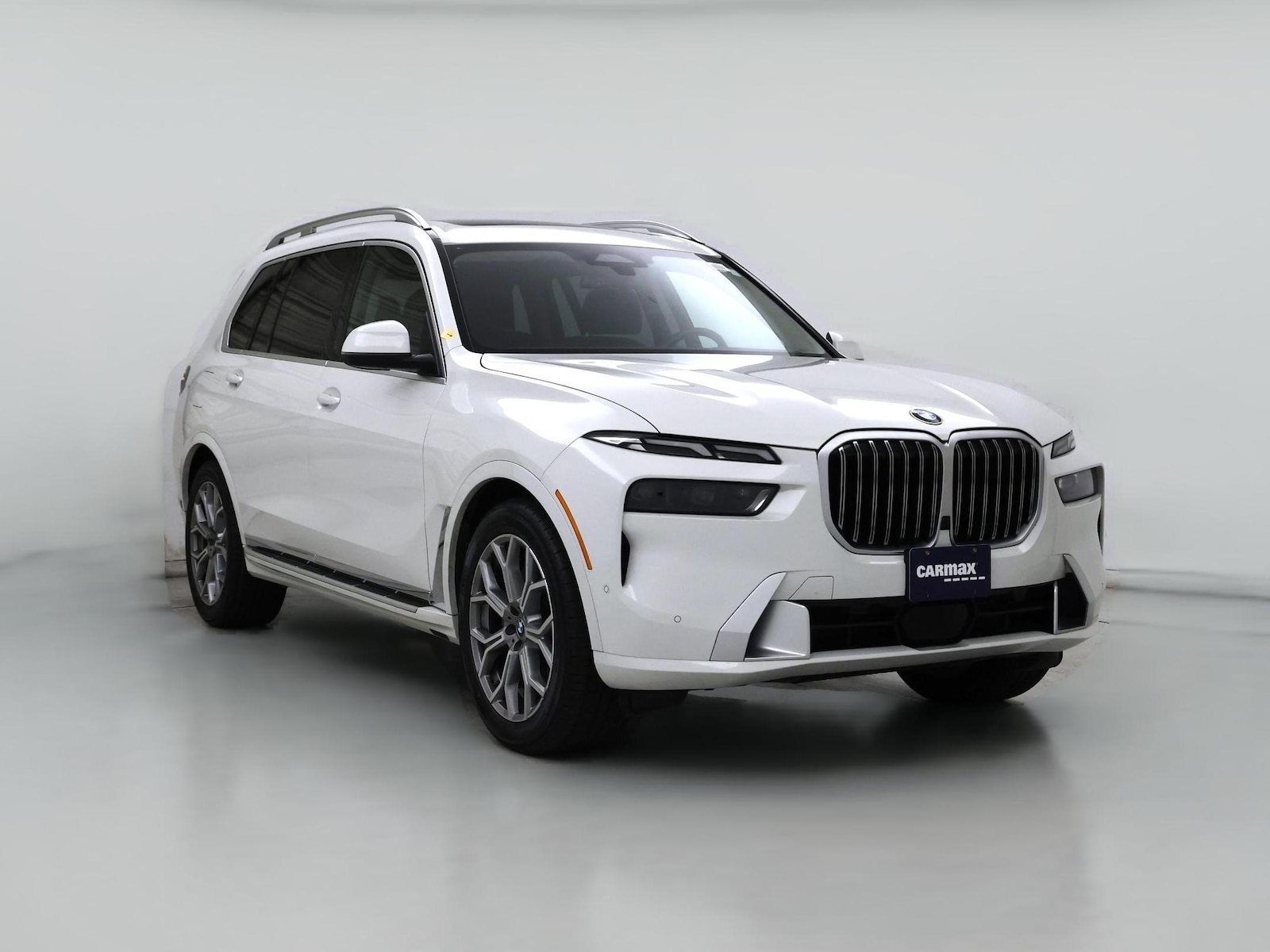 2026 BMW X7