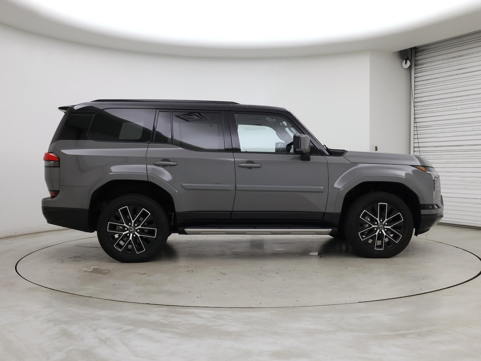 2026 Lexus GX Premium+ - Photo 8