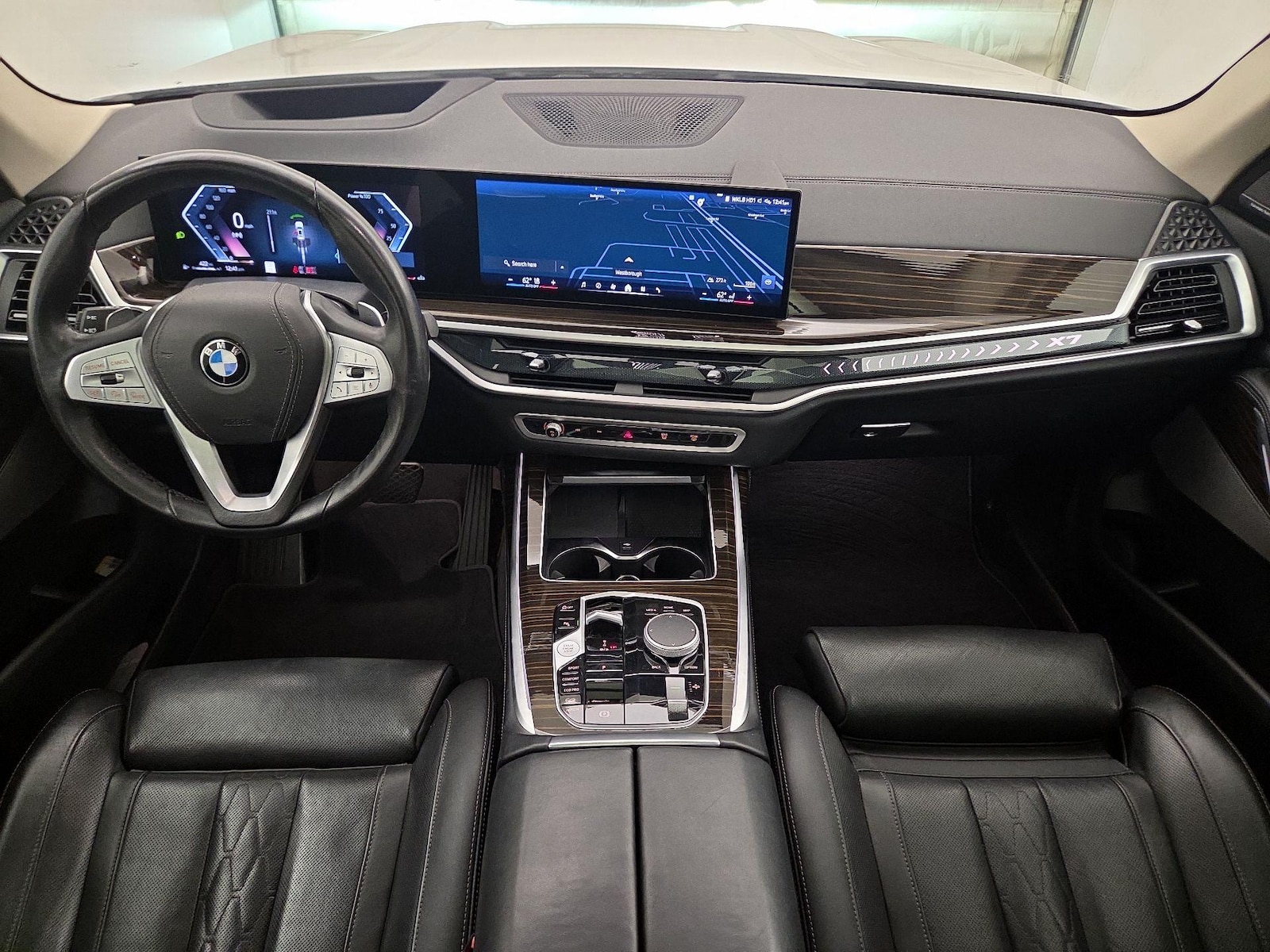2026 BMW X7 40i - Photo 10