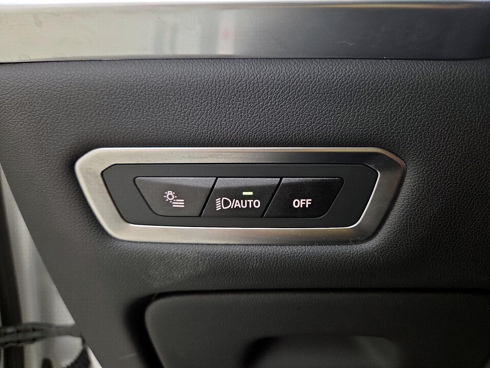 2026 BMW X7 40i - Photo 14