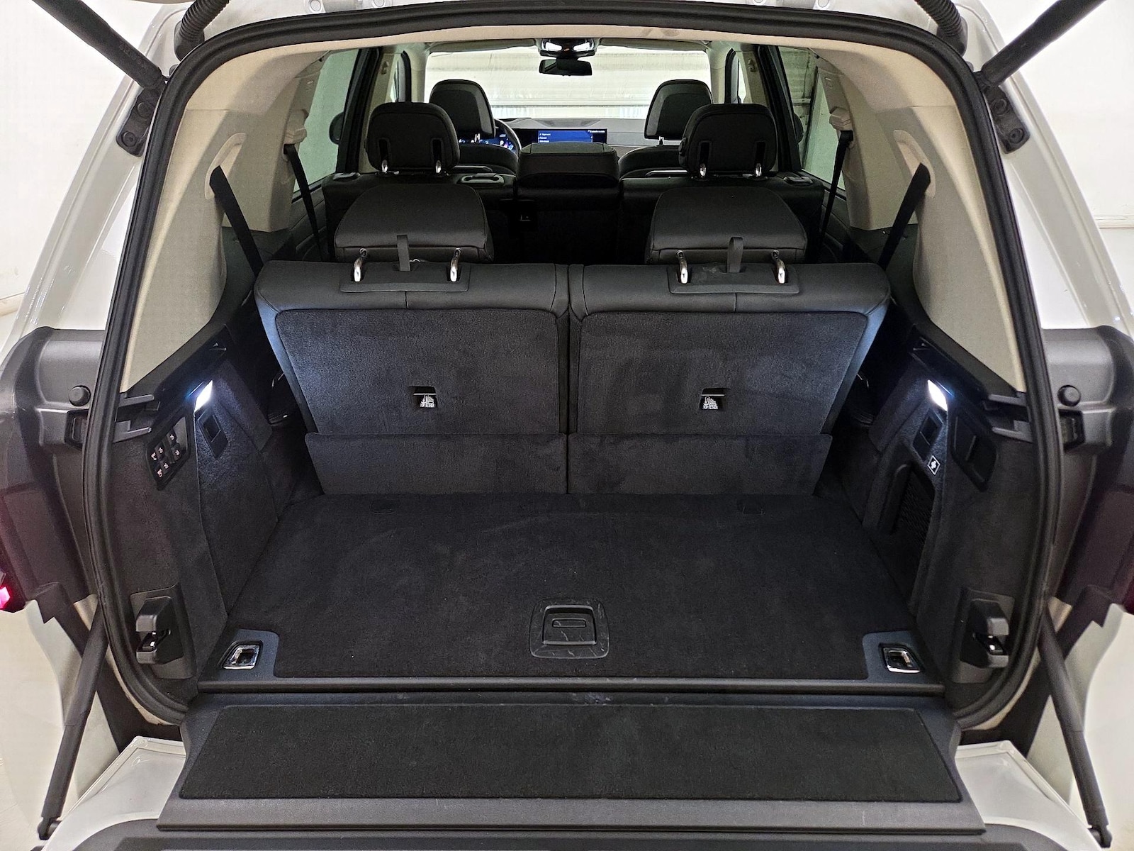 2026 BMW X7 40i - Photo 24