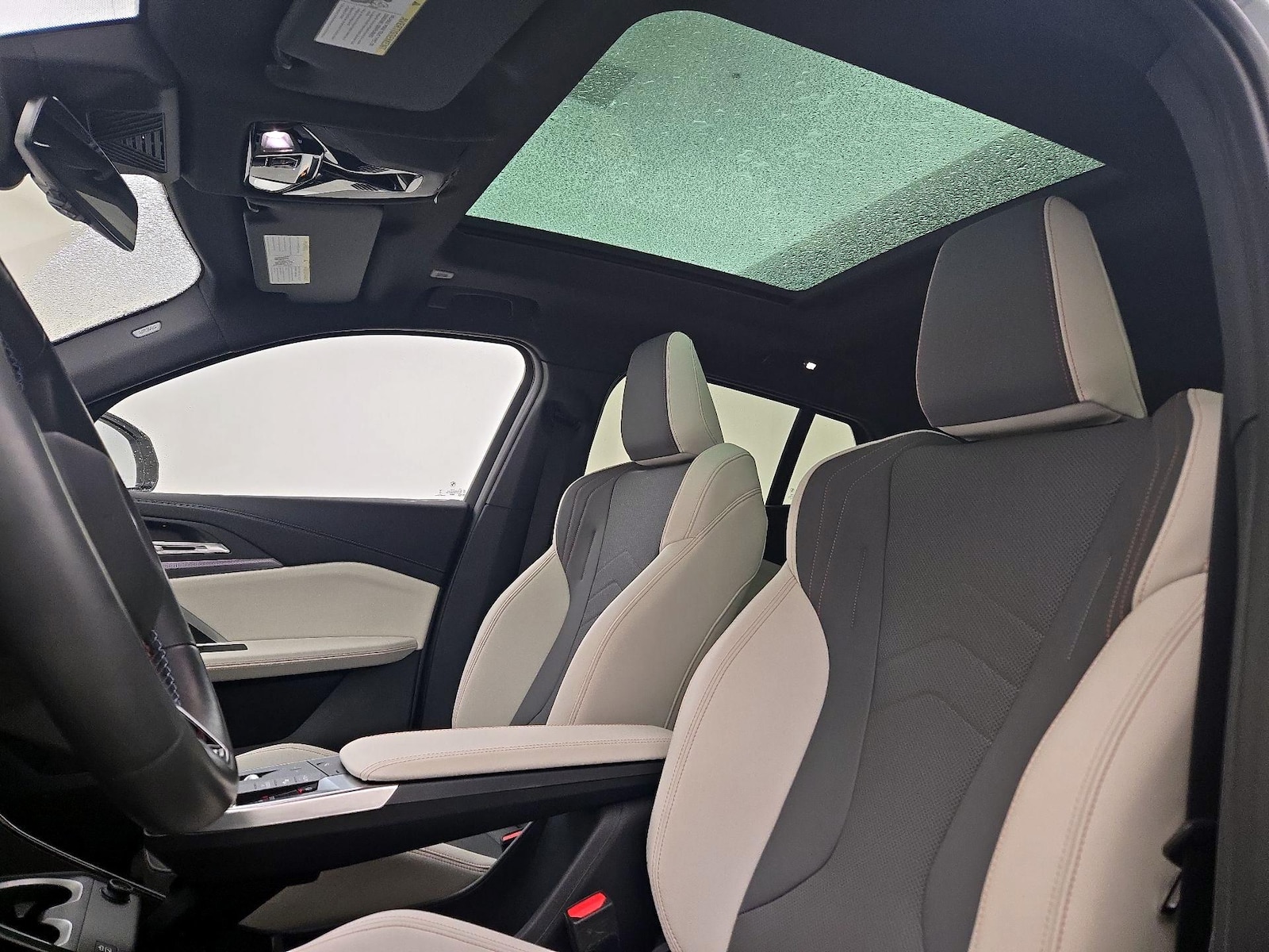 Skylight(s) & Overhead Airbags