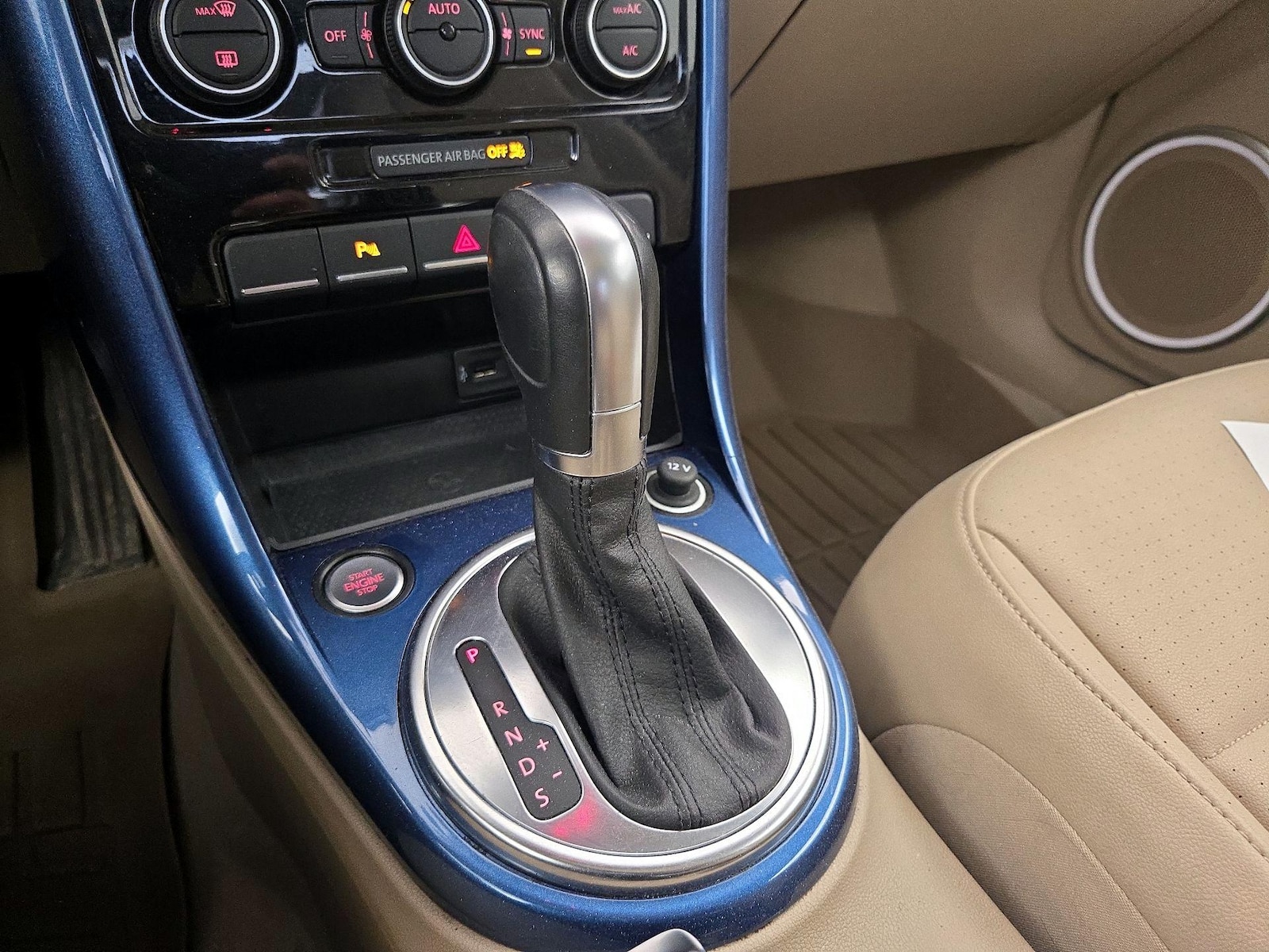 2017 Volkswagen Beetle SE - Photo 18