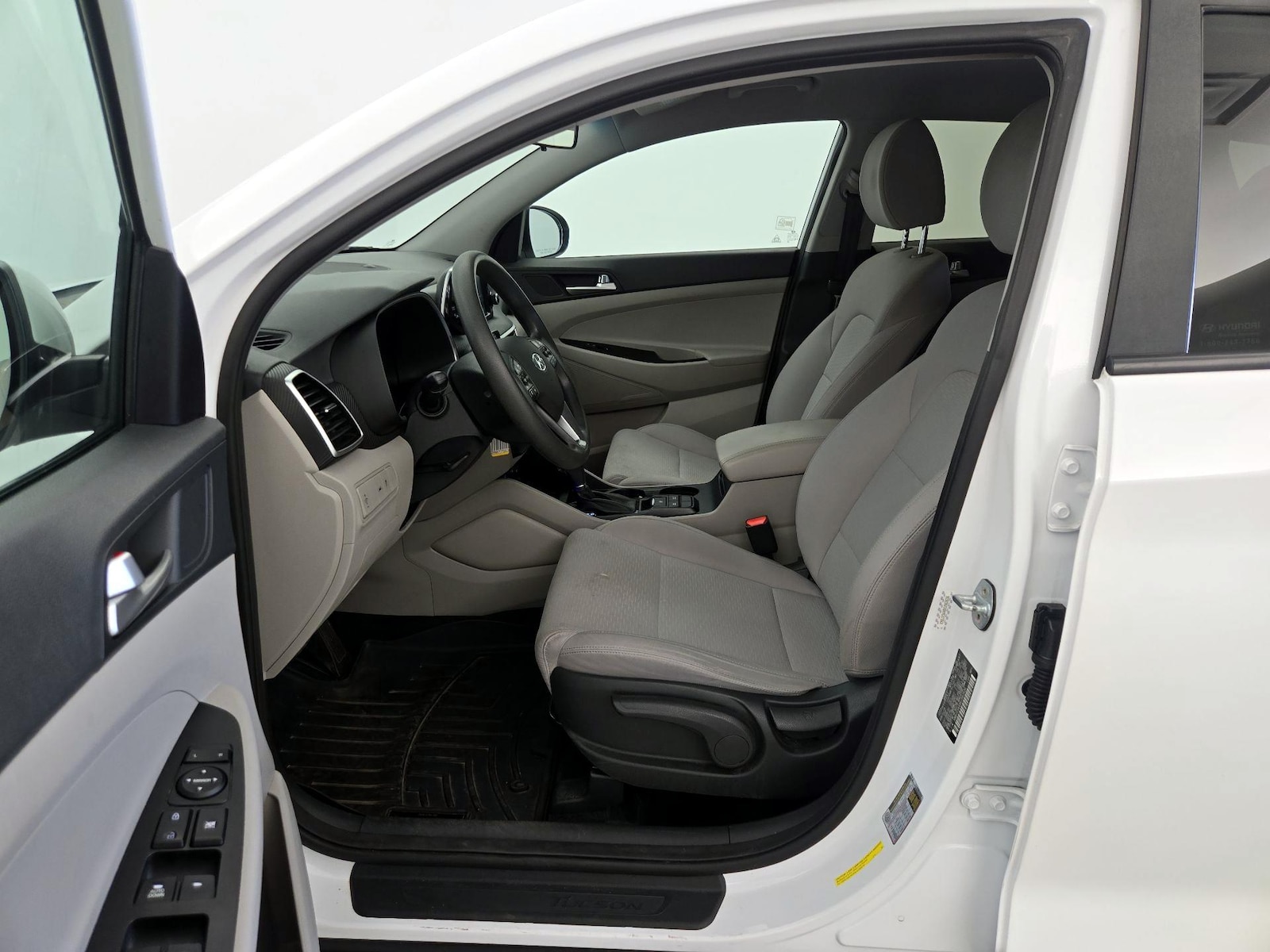 2019 Hyundai Tucson SE - Photo 12