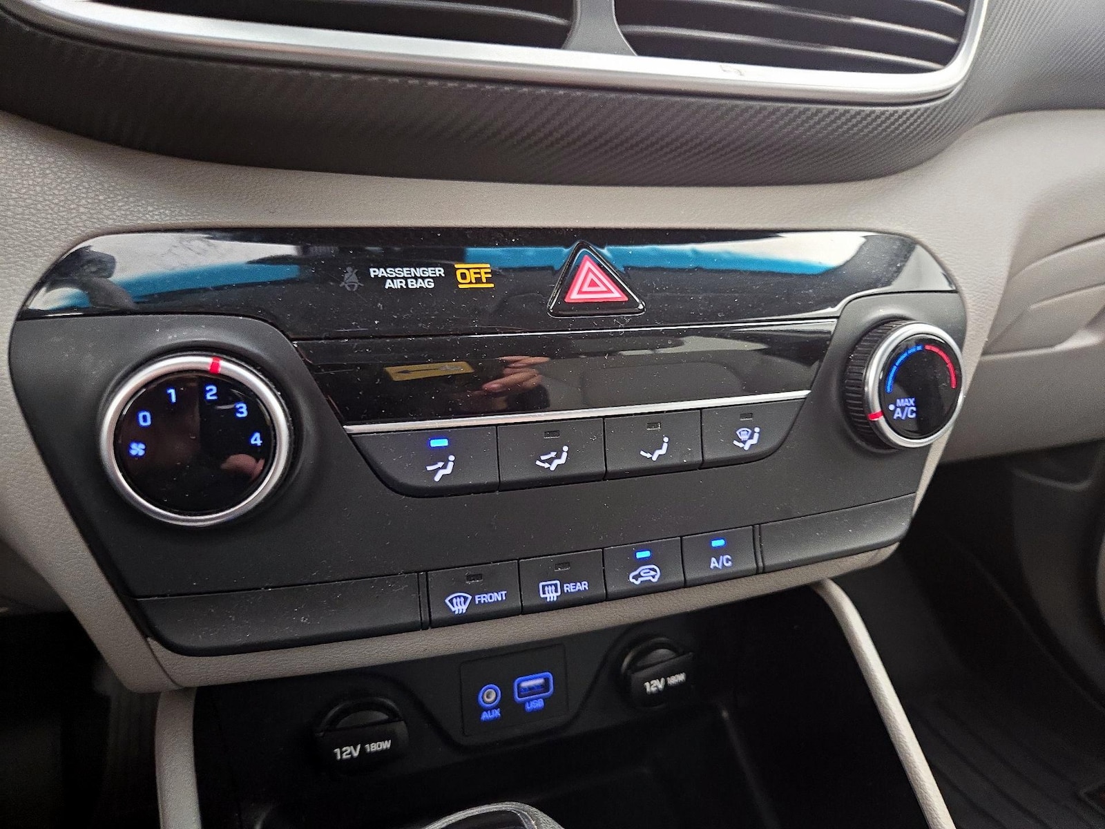 2019 Hyundai Tucson SE - Photo 17