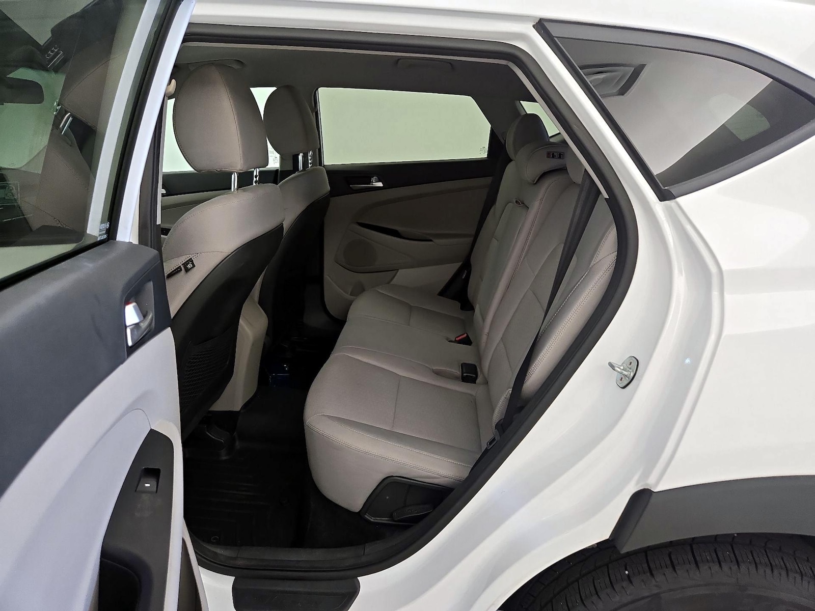 2019 Hyundai Tucson SE - Photo 20