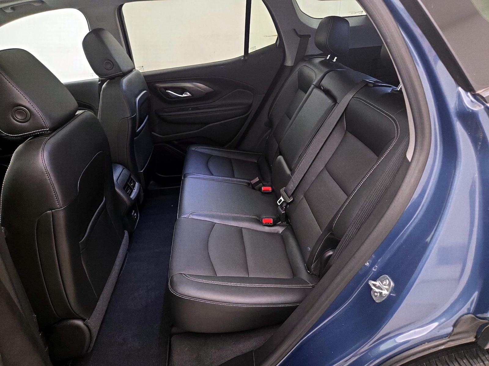 2024 GMC Terrain SLT - Photo 22