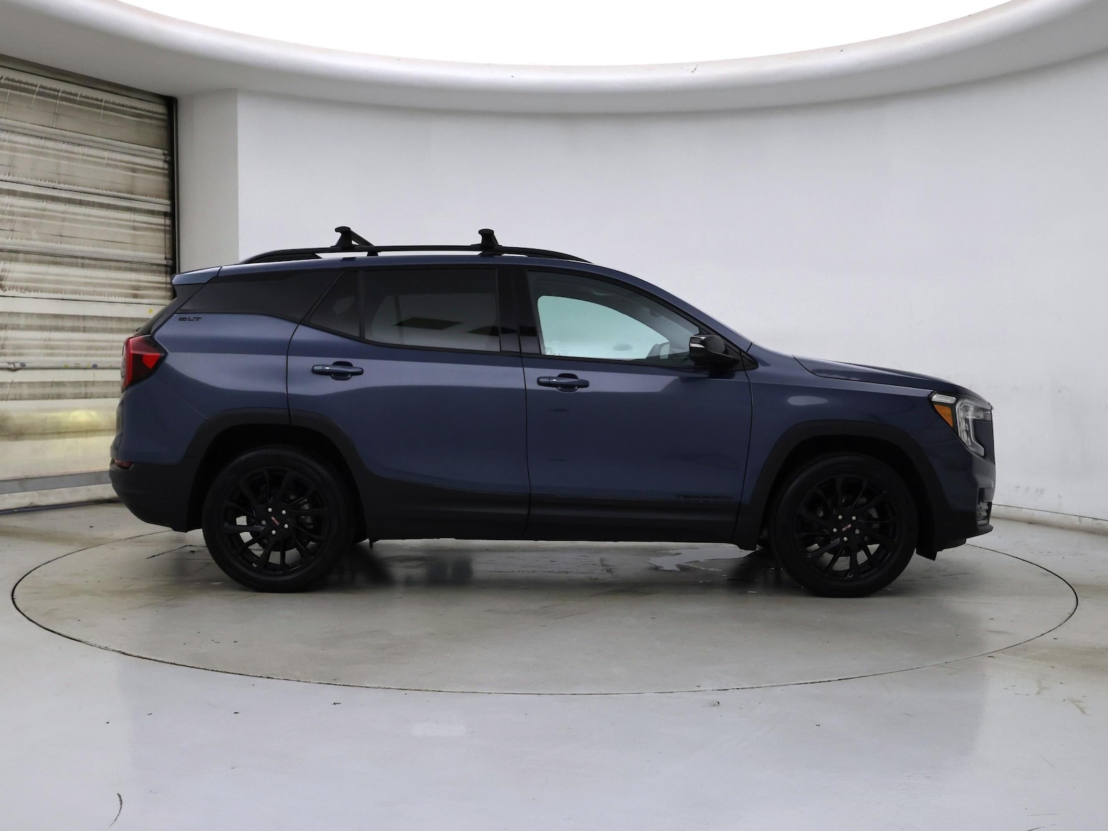 2024 GMC Terrain SLT - Photo 8