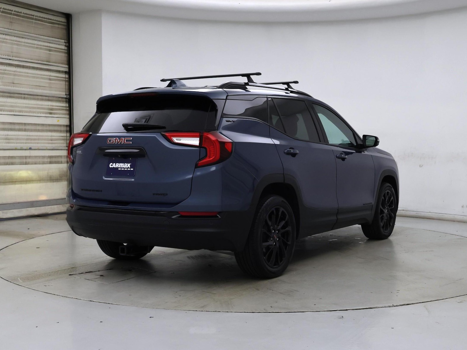 2024 GMC Terrain SLT - Photo 9