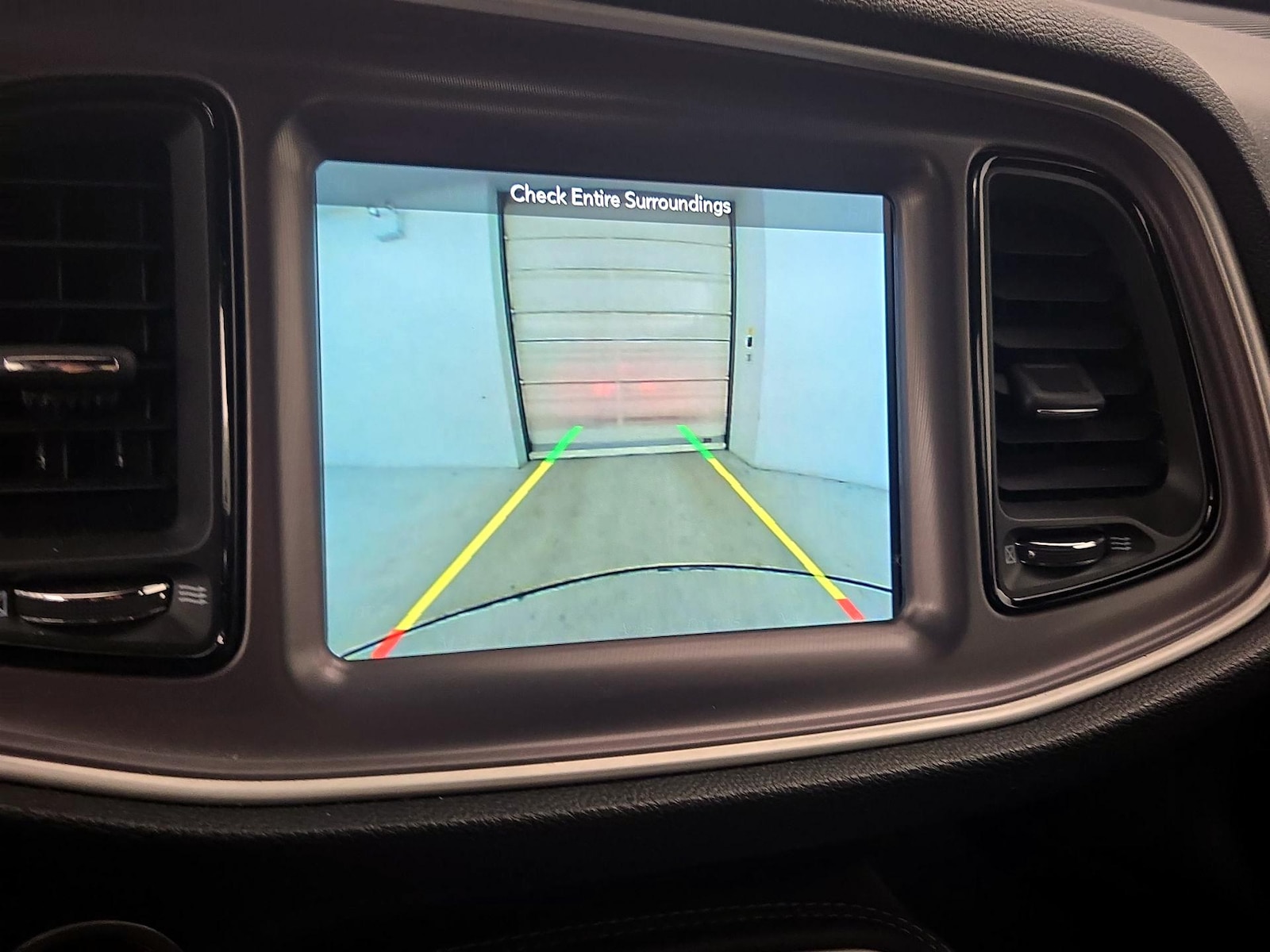2019 Dodge Challenger R/T - Photo 16