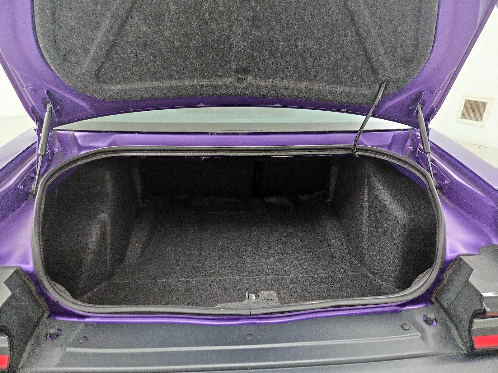 2019 Dodge Challenger R/T - Photo 23