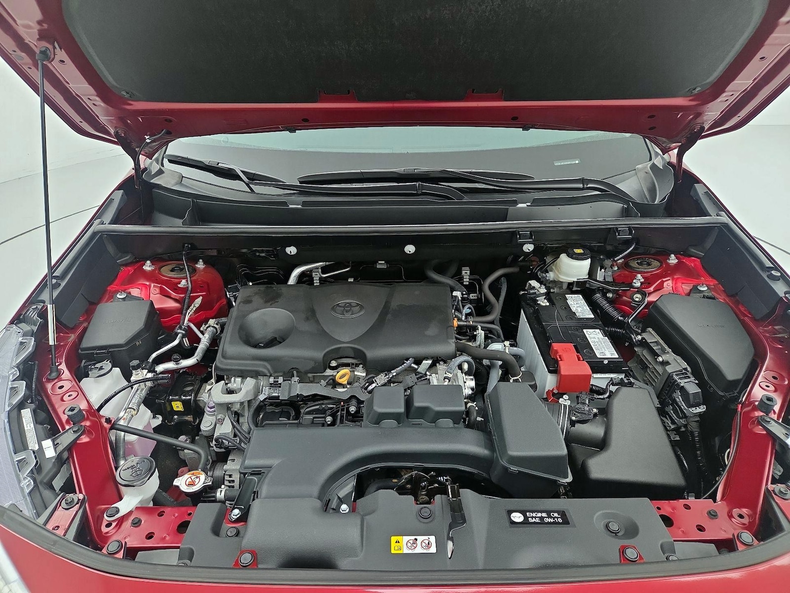 2023 Toyota RAV4 XLE - Photo 23