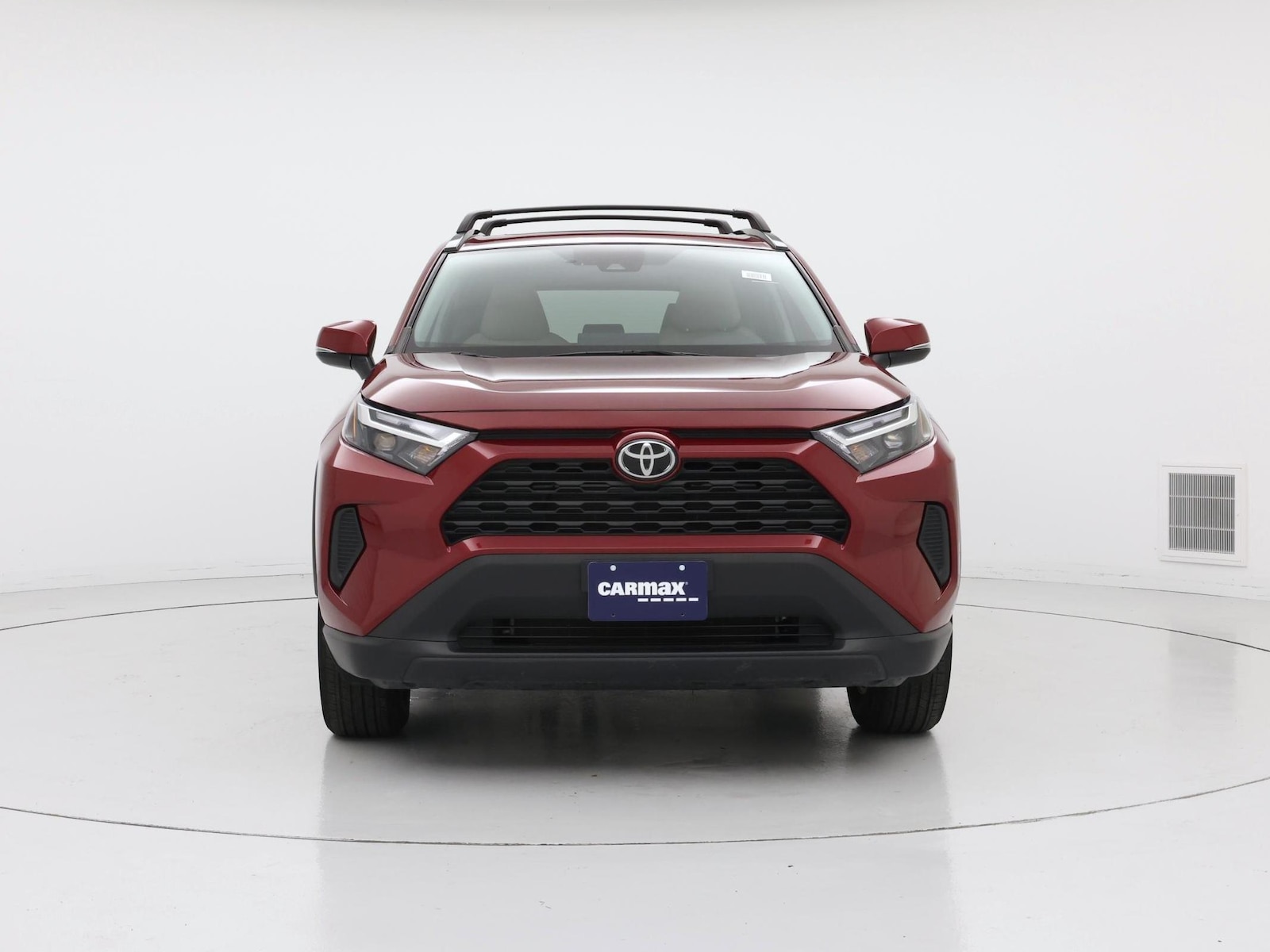 2023 Toyota RAV4 XLE - Photo 6