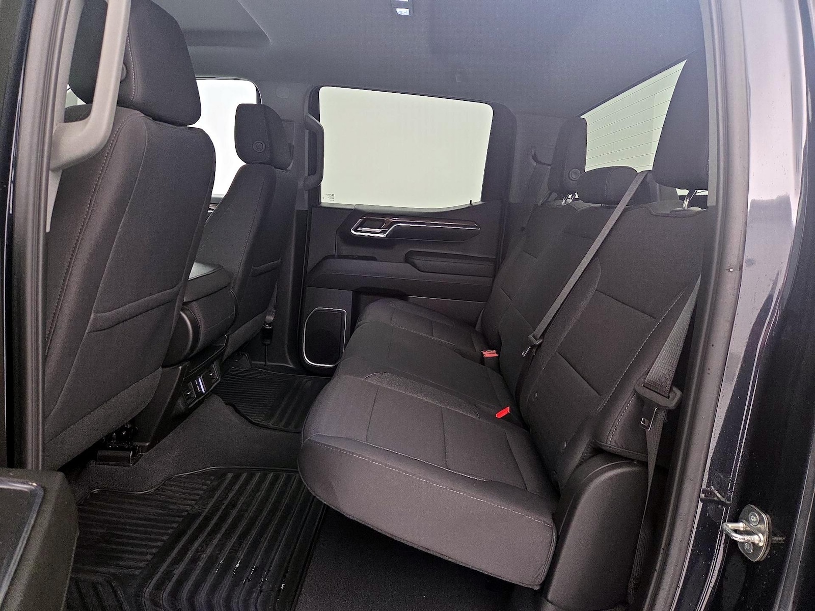 2024 Chevrolet Silverado 1500 LT - Photo 20