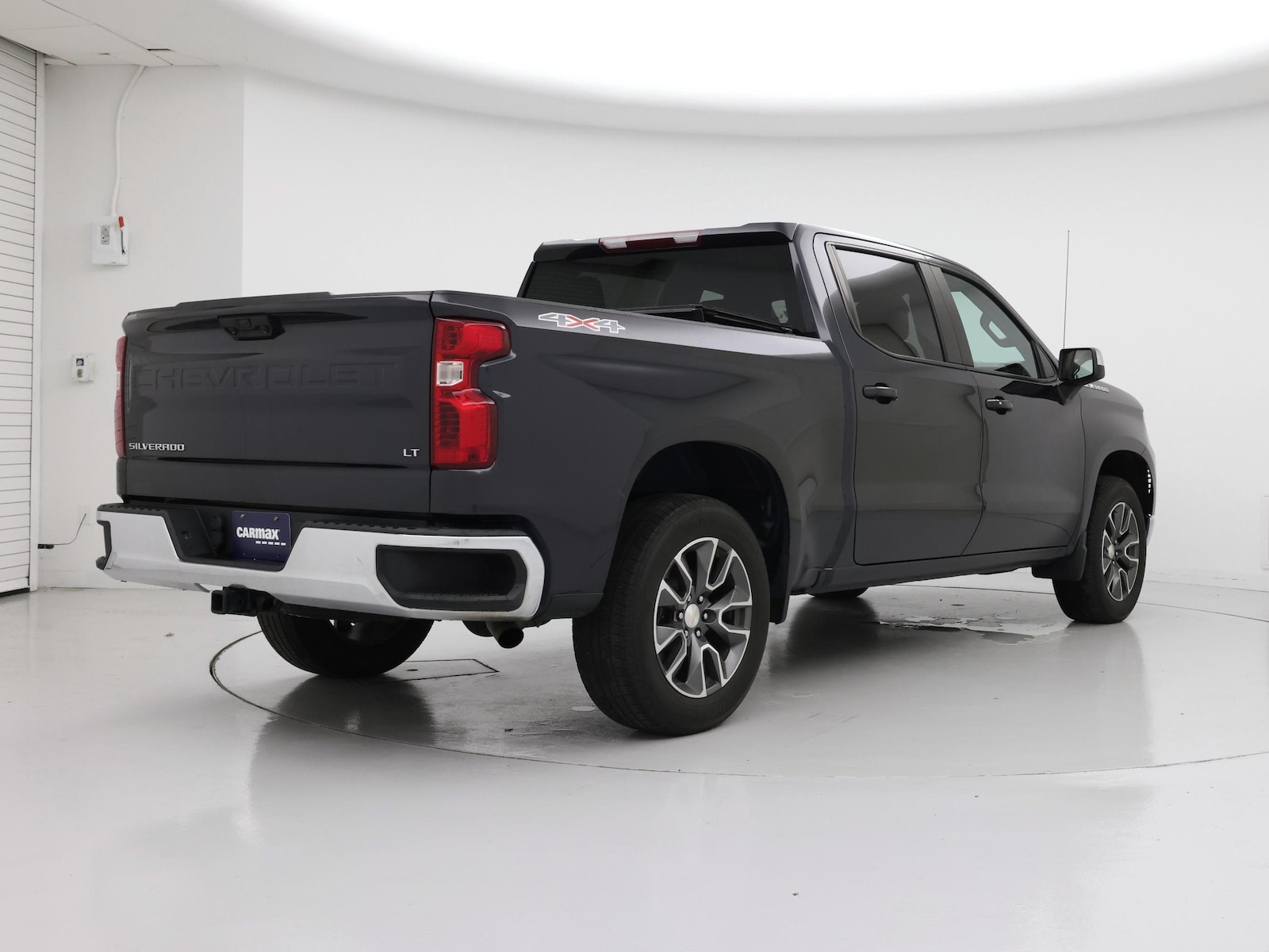 2024 Chevrolet Silverado 1500 LT - Photo 9
