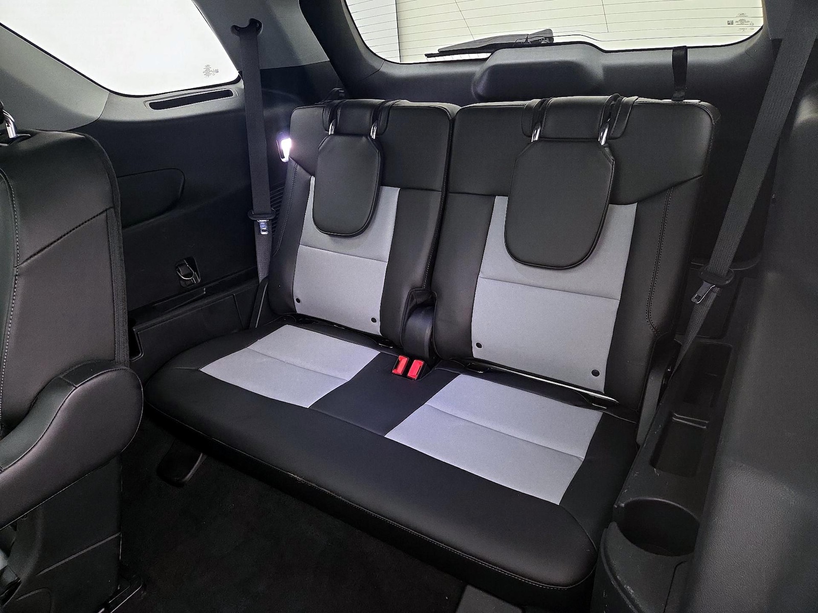 2022 Ford Explorer XLT - Photo 23