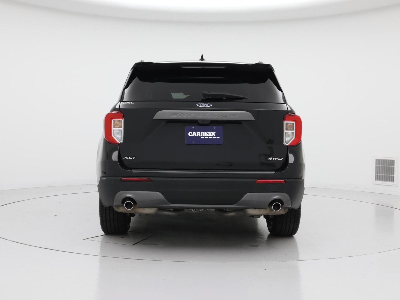 2022 Ford Explorer XLT - Photo 7