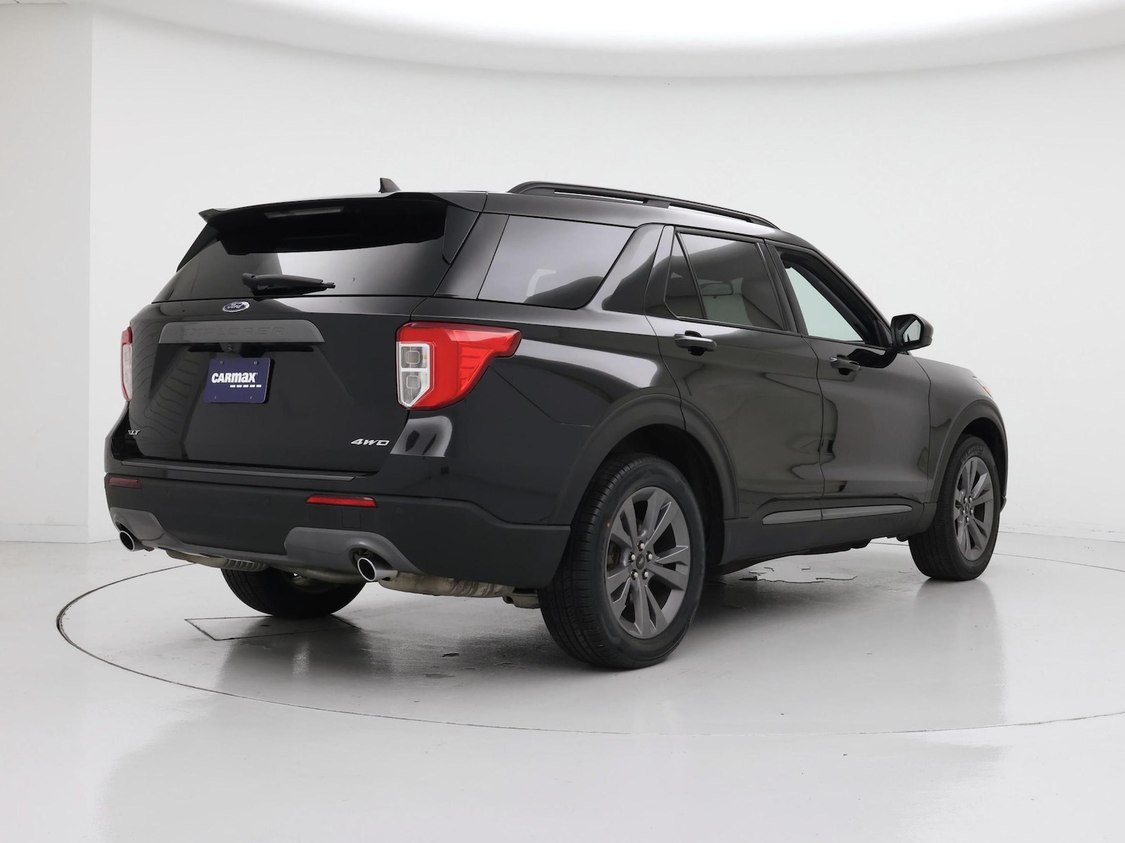 2022 Ford Explorer XLT - Photo 9