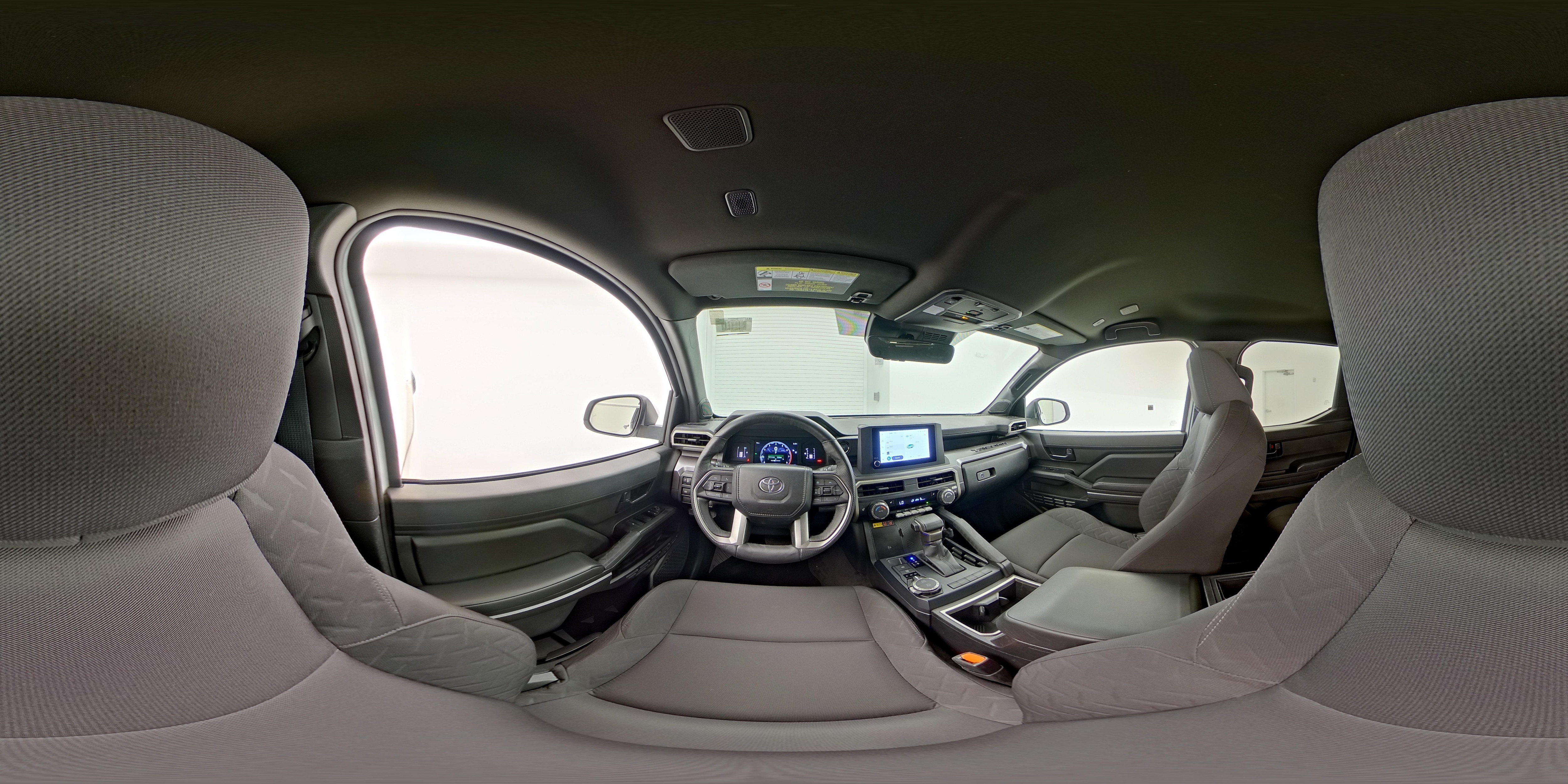 2025 Toyota Tacoma SR5 - Photo 27