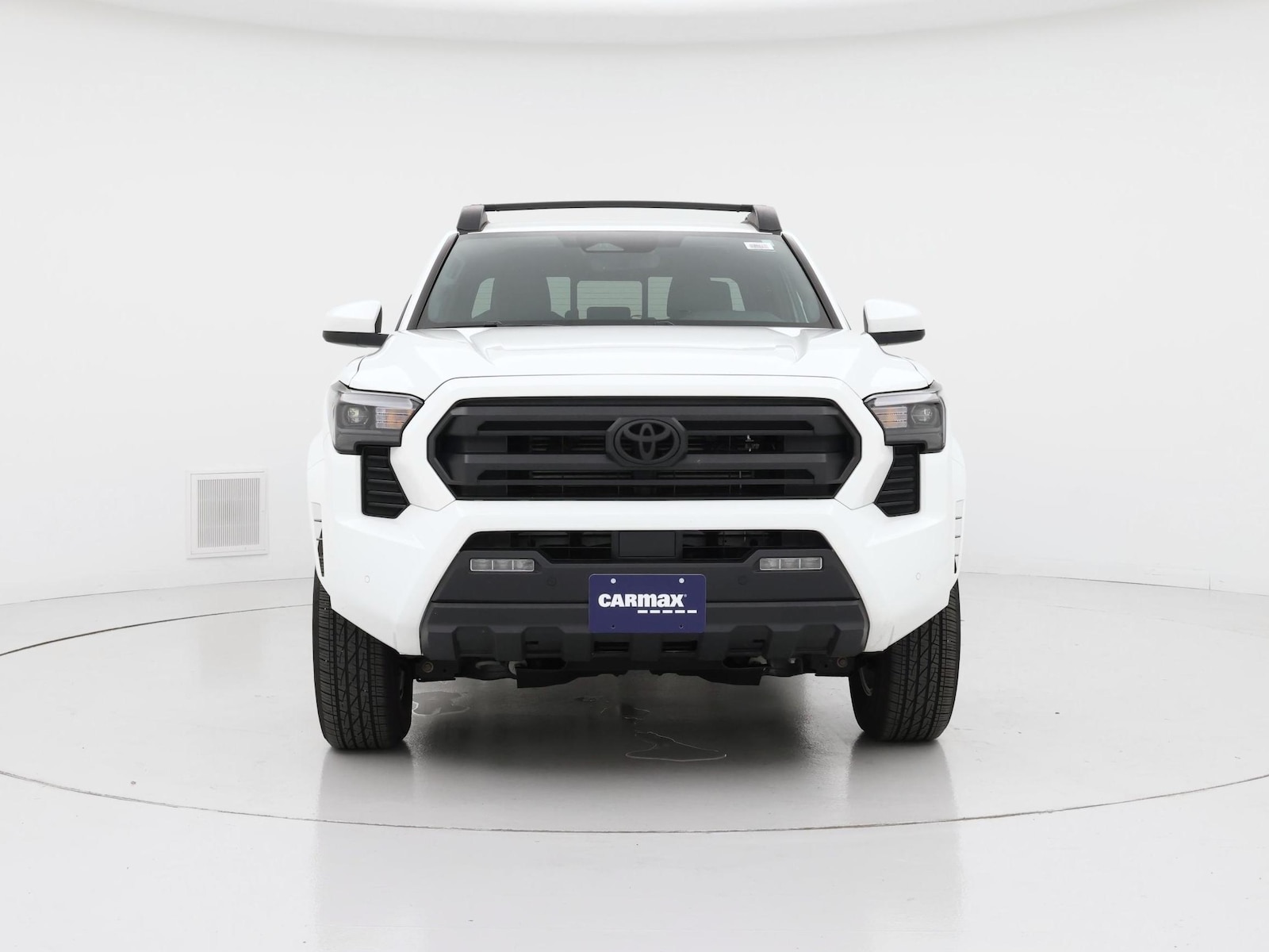 2025 Toyota Tacoma SR5 - Photo 6
