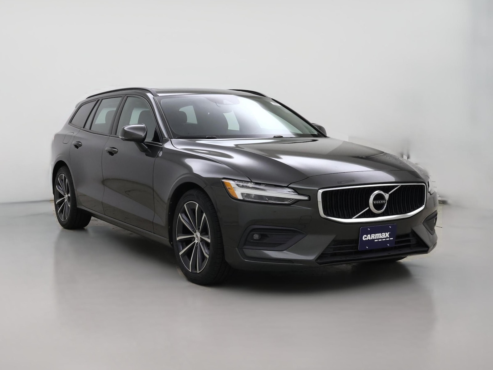 2021 Volvo V60 Momentum