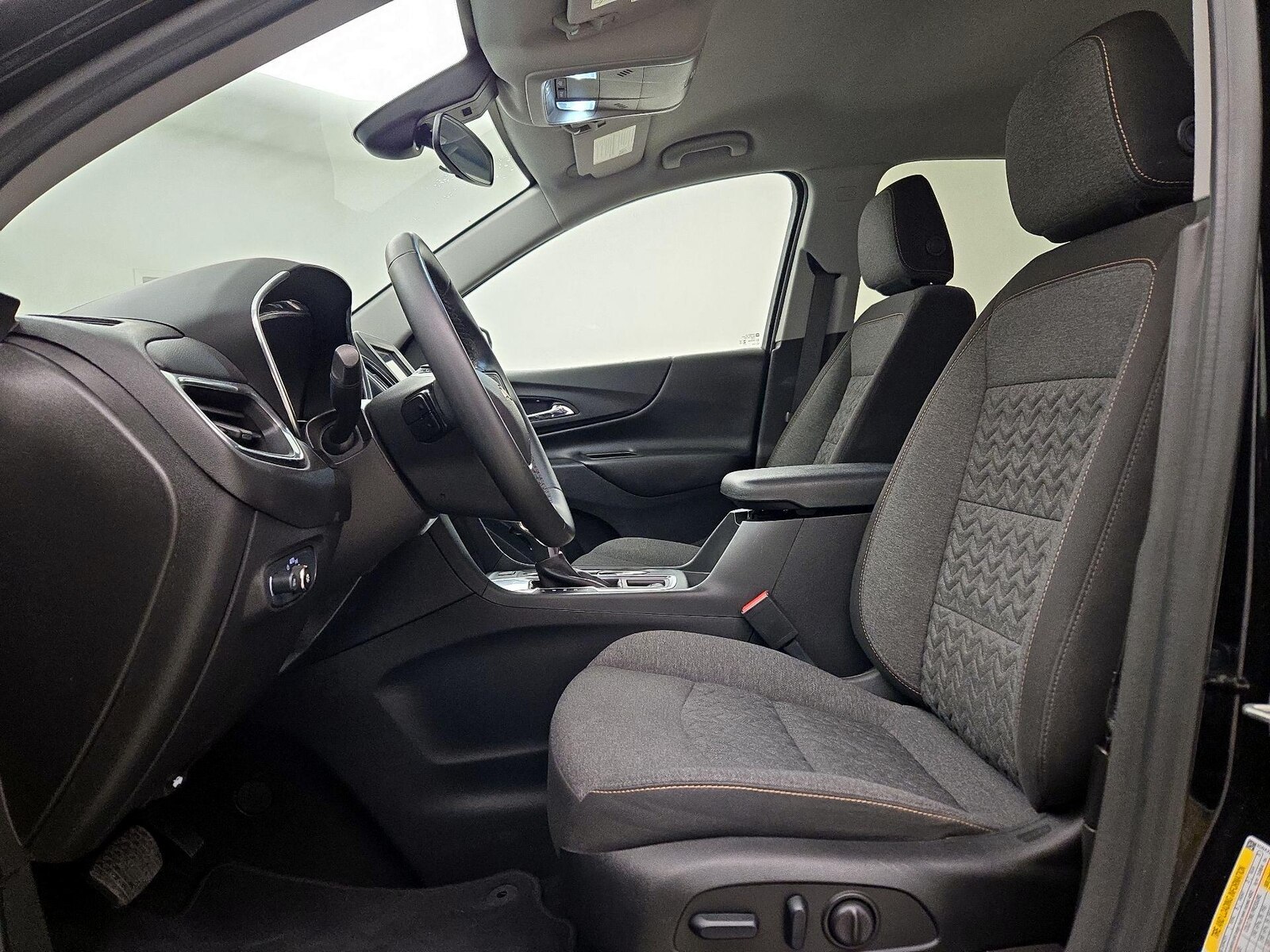 Power Seat(s) & Side Airbags
