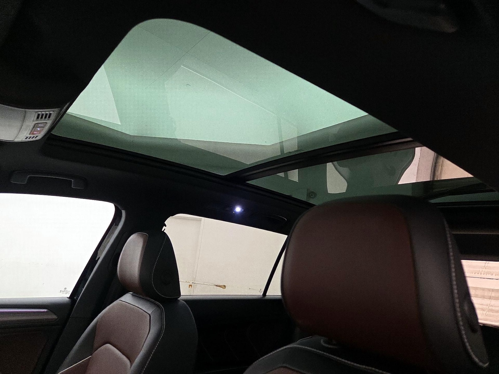 Panoramic Sunroof