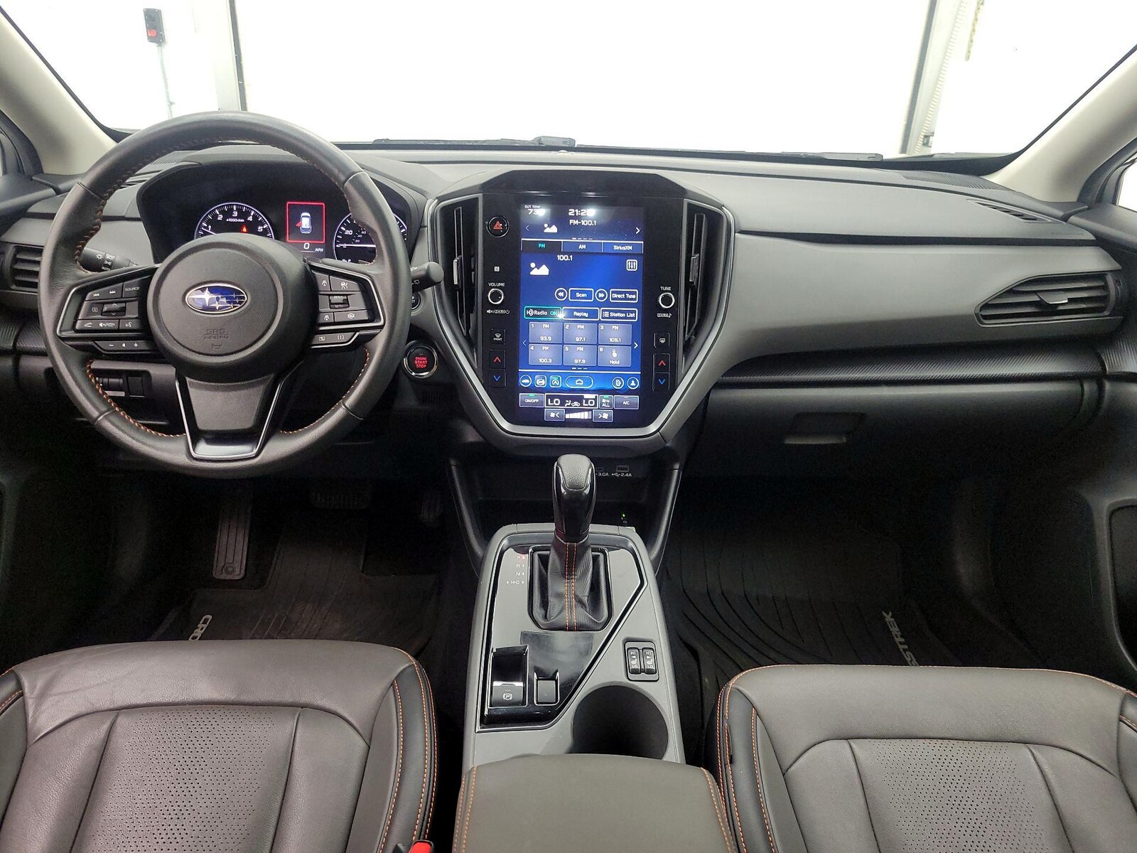 Apple CarPlay® & Android Auto™