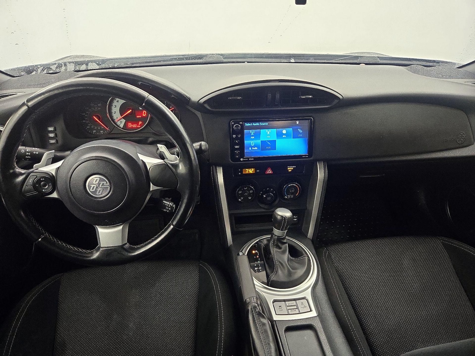 2017 Toyota 86 Base - Photo 10