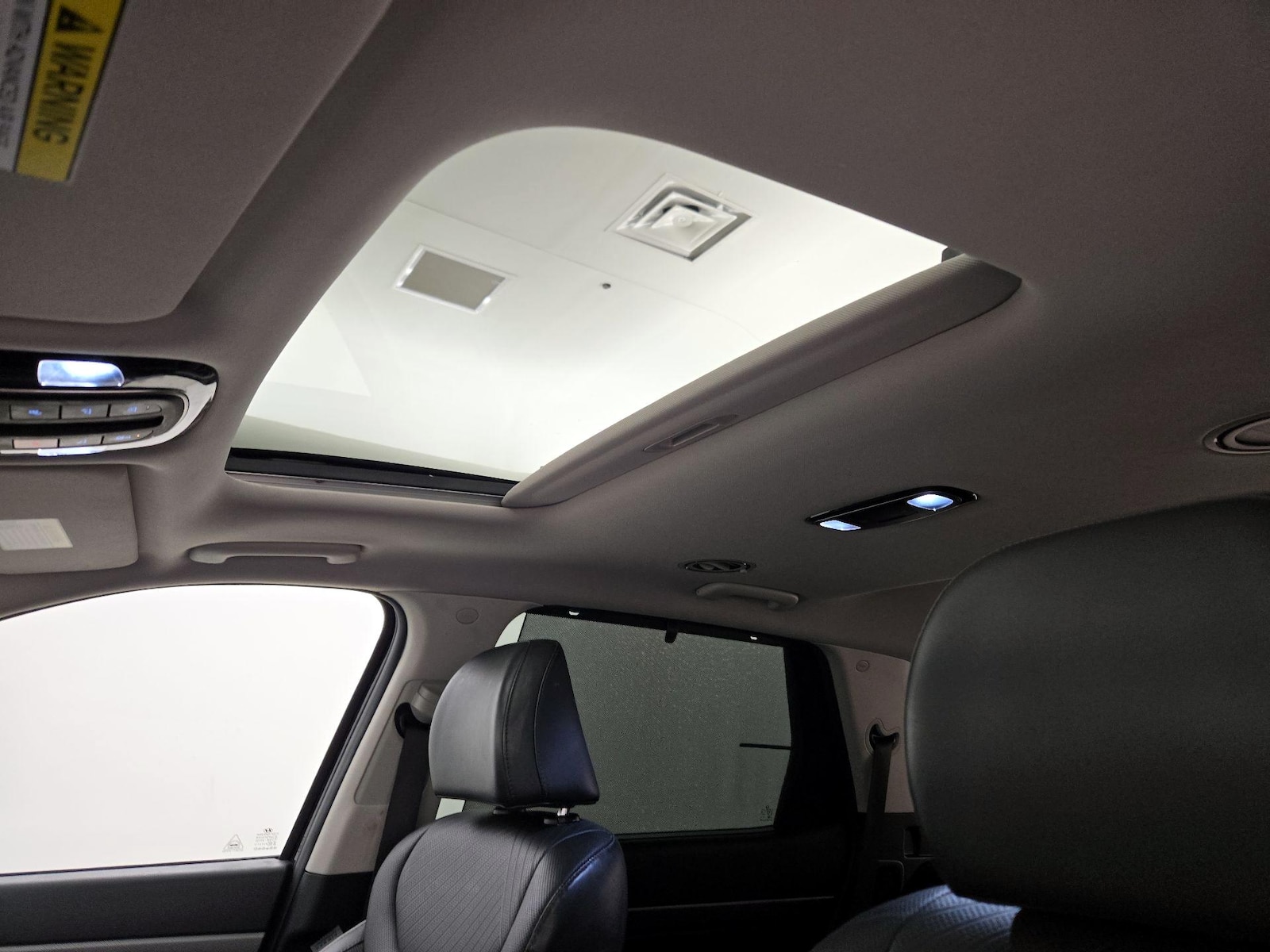 Skylight(s) & Overhead Airbags